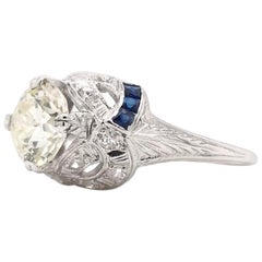 Antico anello in filigrana di platino con diamante e zaffiro da 1,50 carati