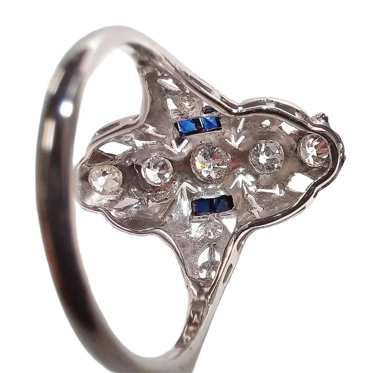 Bague cocktail Art déco ancienne en or 18 carats avec saphirs et diamants de 1,5 carat poids total, années 1920 en vente 5