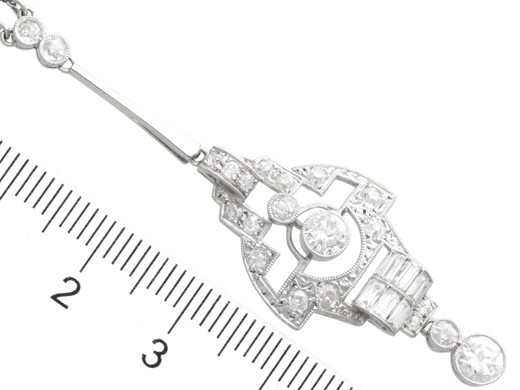 Antique Art Deco 1.67 Carat Diamond and 18k White Gold Pendant Circa 1935 For Sale 2