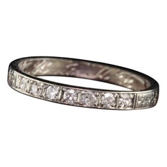 Antique Art Deco 18 Karat White Gold Single Cut Diamond Wedding Band