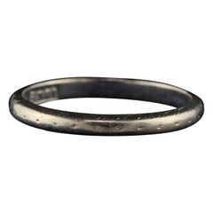 Antique Art Deco 18 Karat White Gold Wedding Band