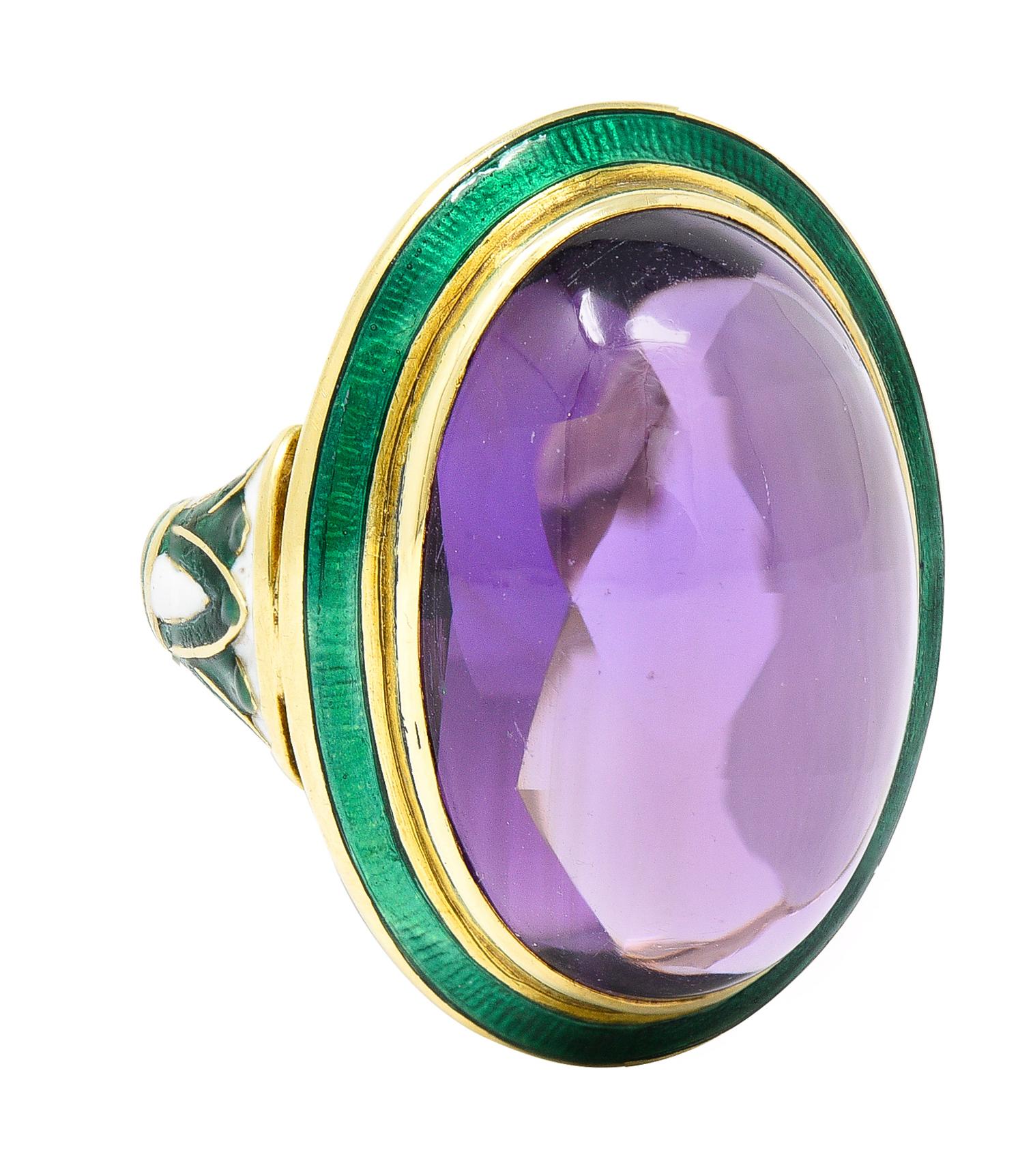 Antique Art Deco 18 Karat Yellow Egyptian Revival Amethyst Cabochon Enamel Ring In Excellent Condition In Philadelphia, PA