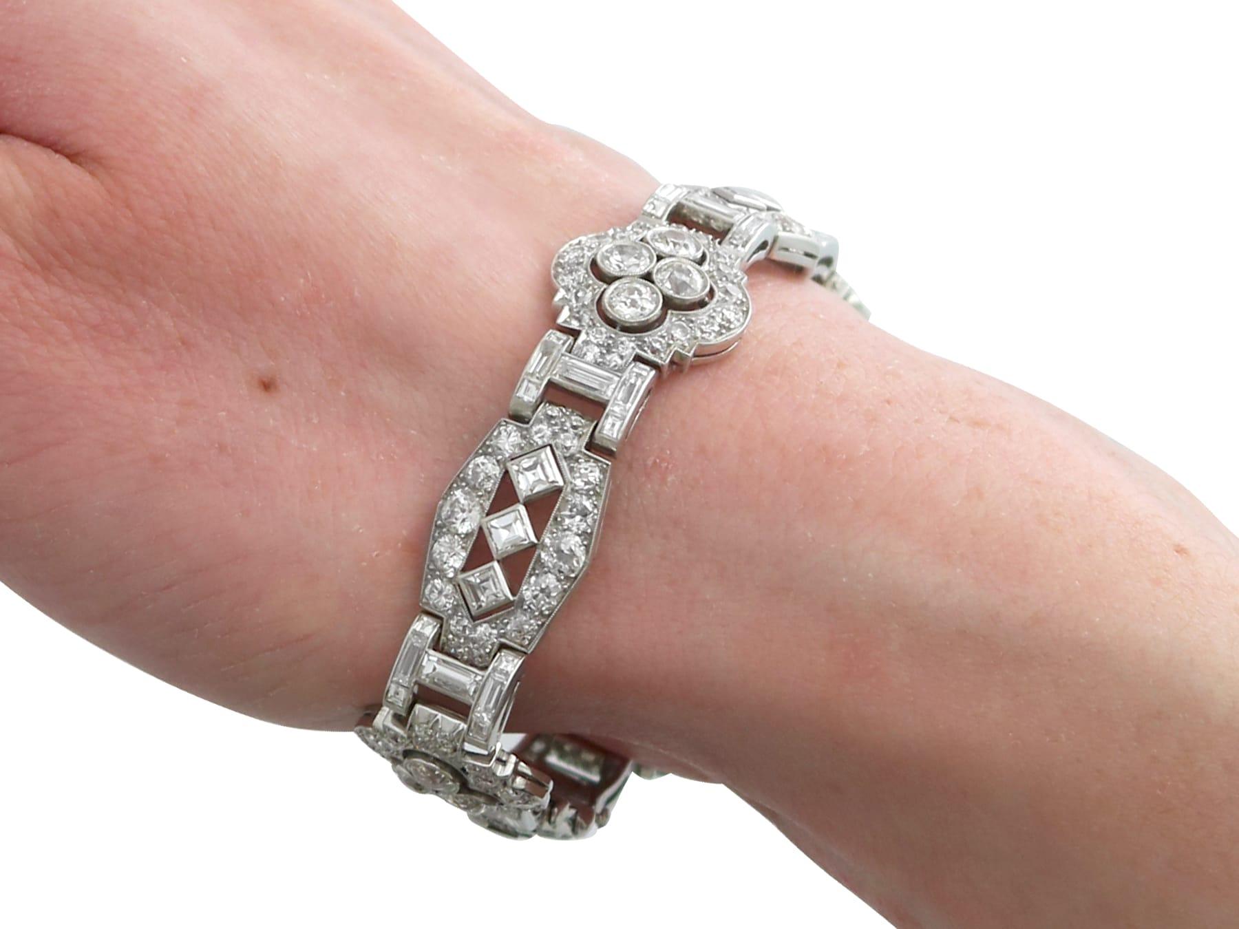 Bracelet Art déco ancien en platine et diamants de 18,36 carats, c. 1920 en vente 8
