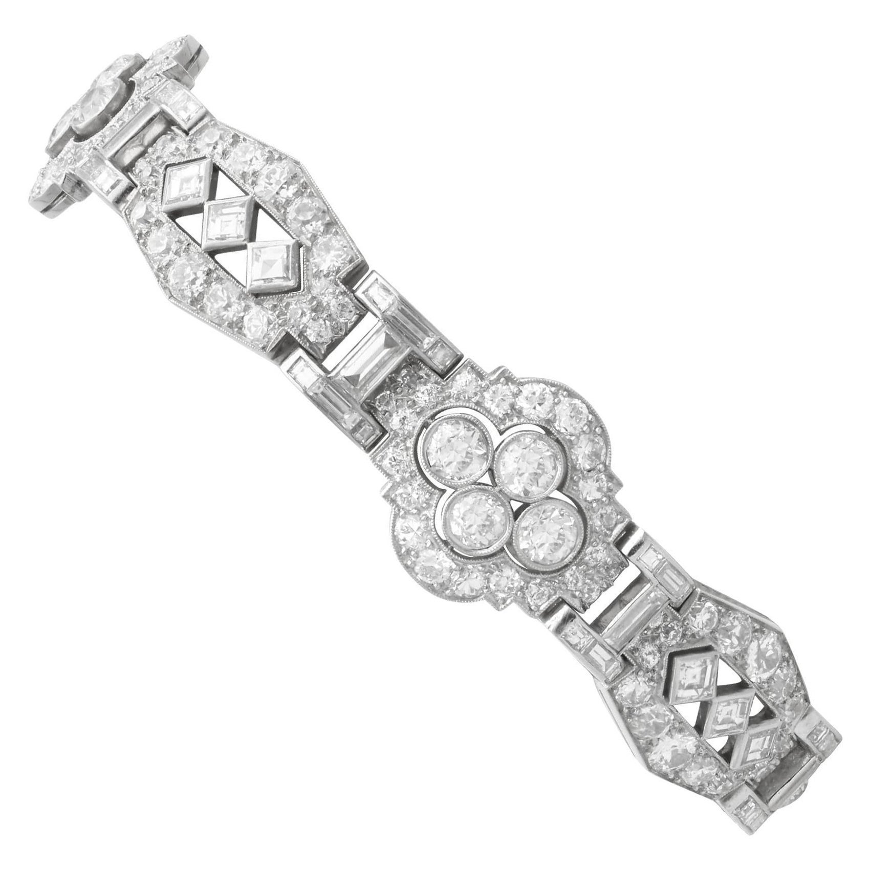 Antique Art Deco 18.36 Carat Diamond and Platinum Bracelet Circa 1920 For Sale