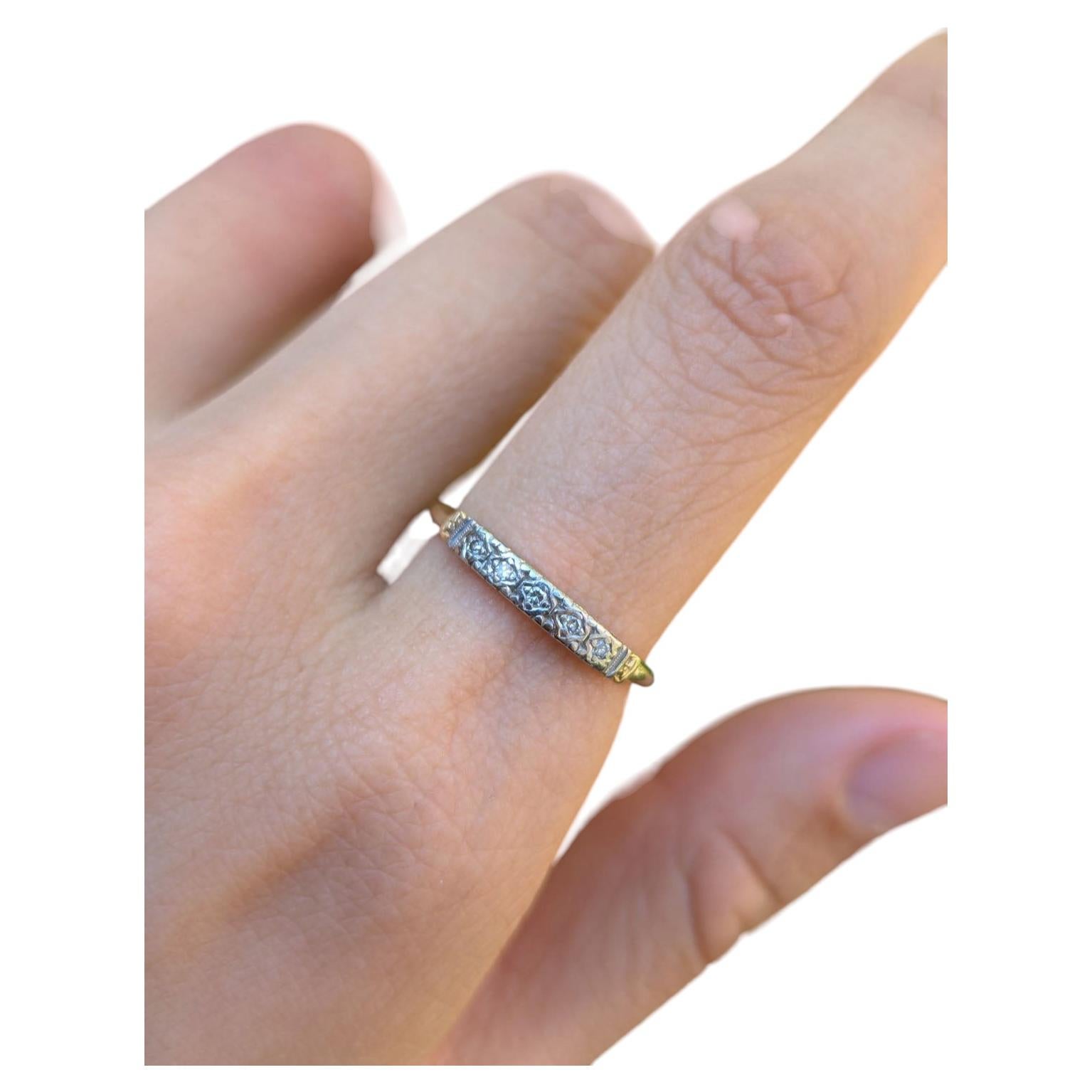 Antique Art Deco 18ct Gold Diamond Eternity Ring 2.5mm Wedding Band Size O / 7