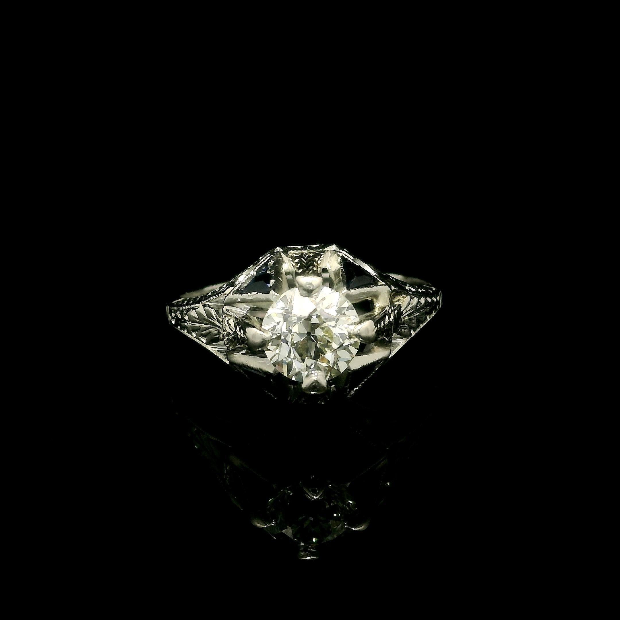Antique Art Deco 18k Gold 0.90ct Diamond & Sapphire Hand Engraved Wheat Ring For Sale 1