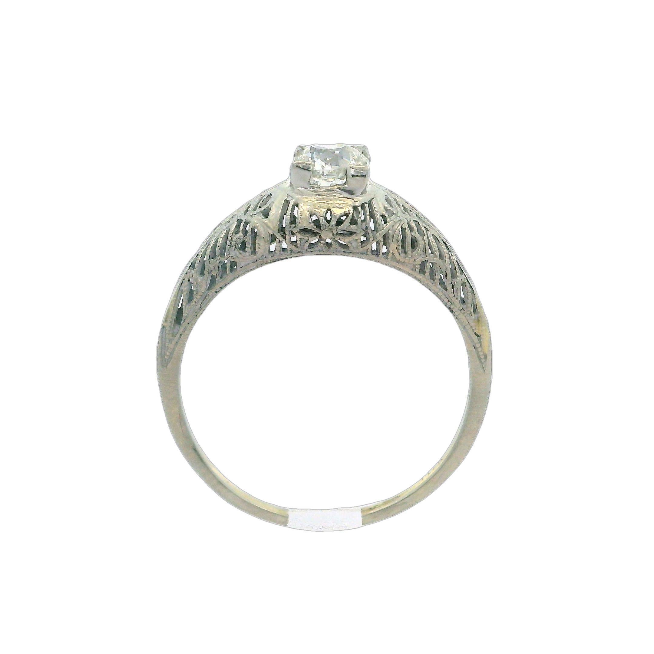 Antique Art Deco 18k Gold Gia 0.54ct Cushion Diamond Filigree Engagement Ring For Sale 2