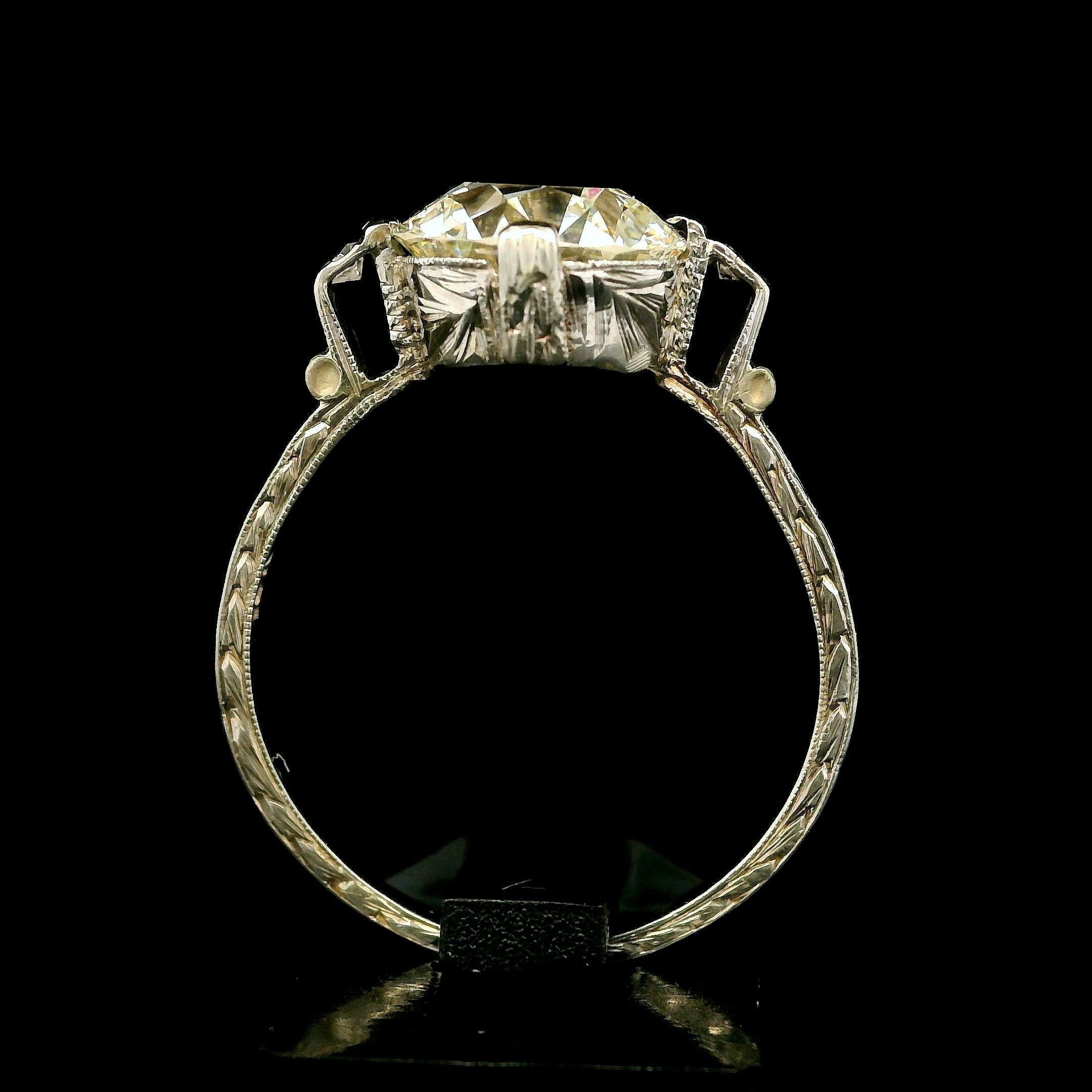 Bague Art déco ancienne gravée à la main en or 18 carats Gia, diamant ancien de 2,37 carats en vente 2