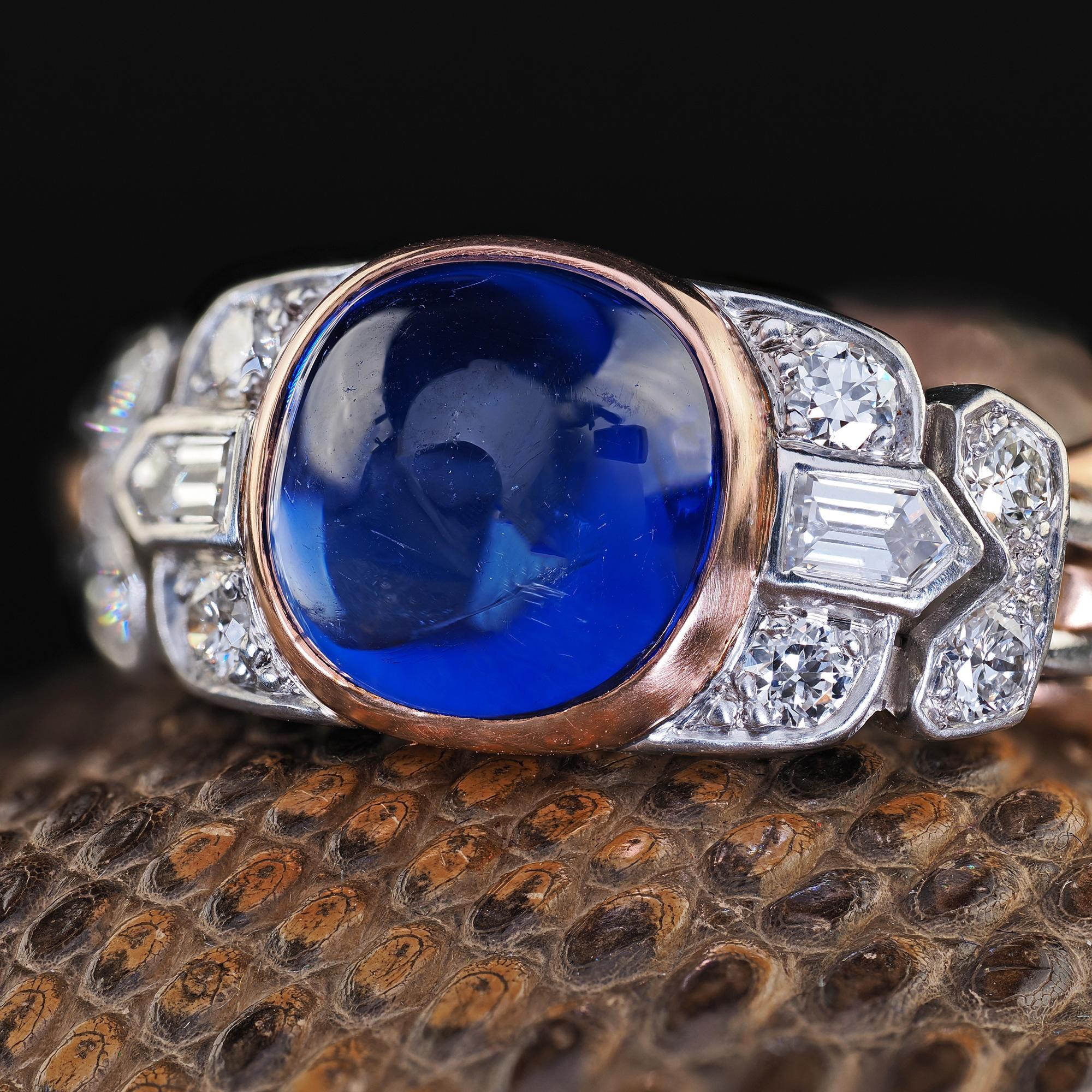 Antique Art Deco 18K Gold Platinum Kashmir Sapphire Diamond Flexible Ring - AGL For Sale 4