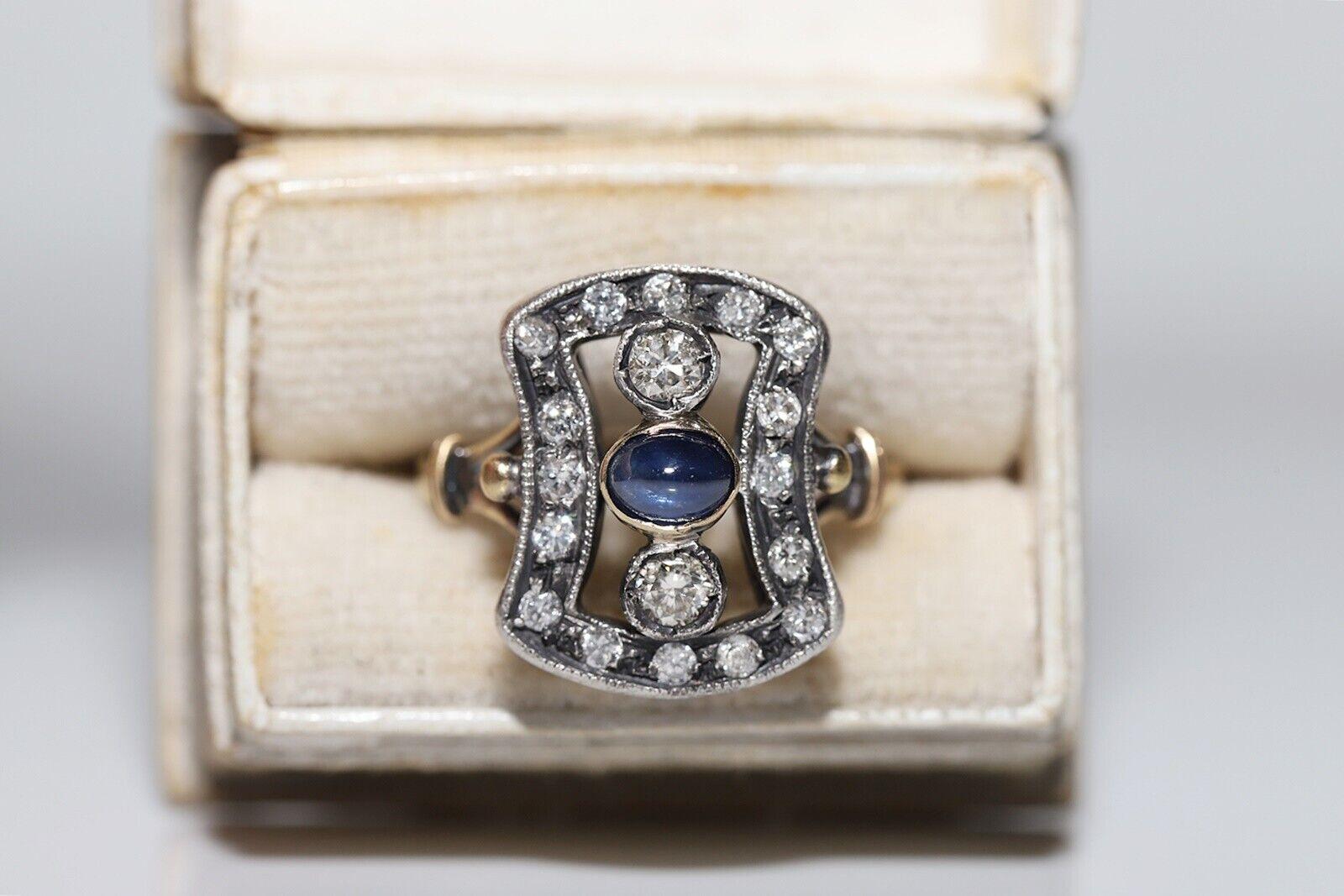In ottime condizioni.
Il peso totale è di 4,3 grammi.
Totalmente è un diamante di 0,62 carati.
Il diamante ha un colore G-H-I e una purezza vvs-vs-s1.
Il totale è uno zaffiro di 0,66 carati.
La misura dell'anello è US 7.5
Possiamo realizzare