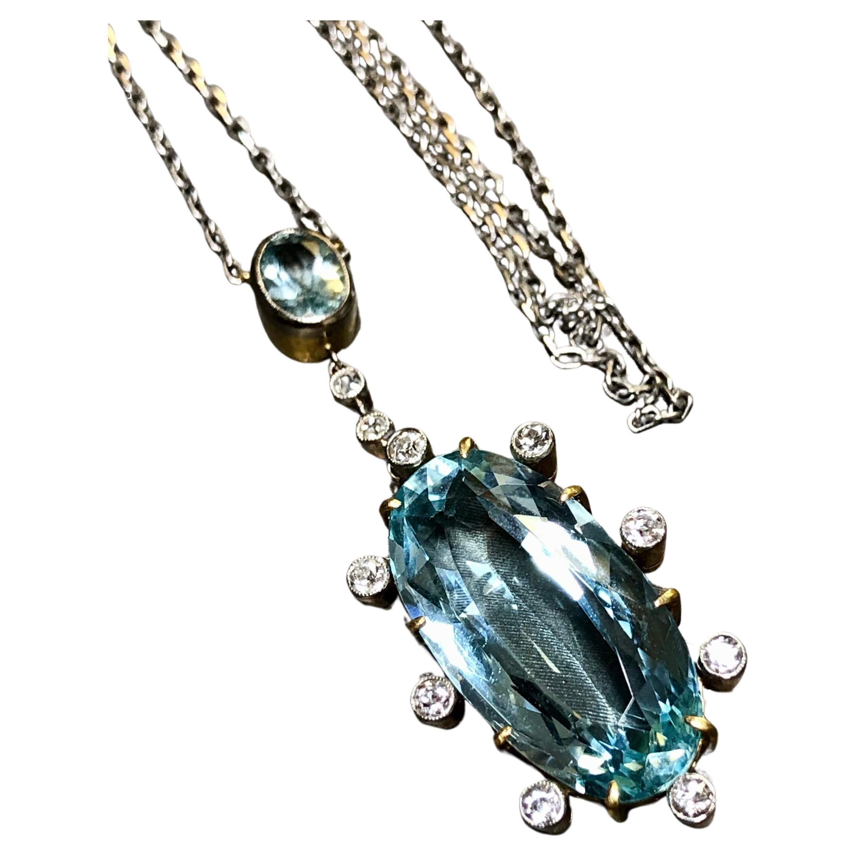 Collier art déco ancien en platine 18 carats, aigue-marine taille mine et diamants