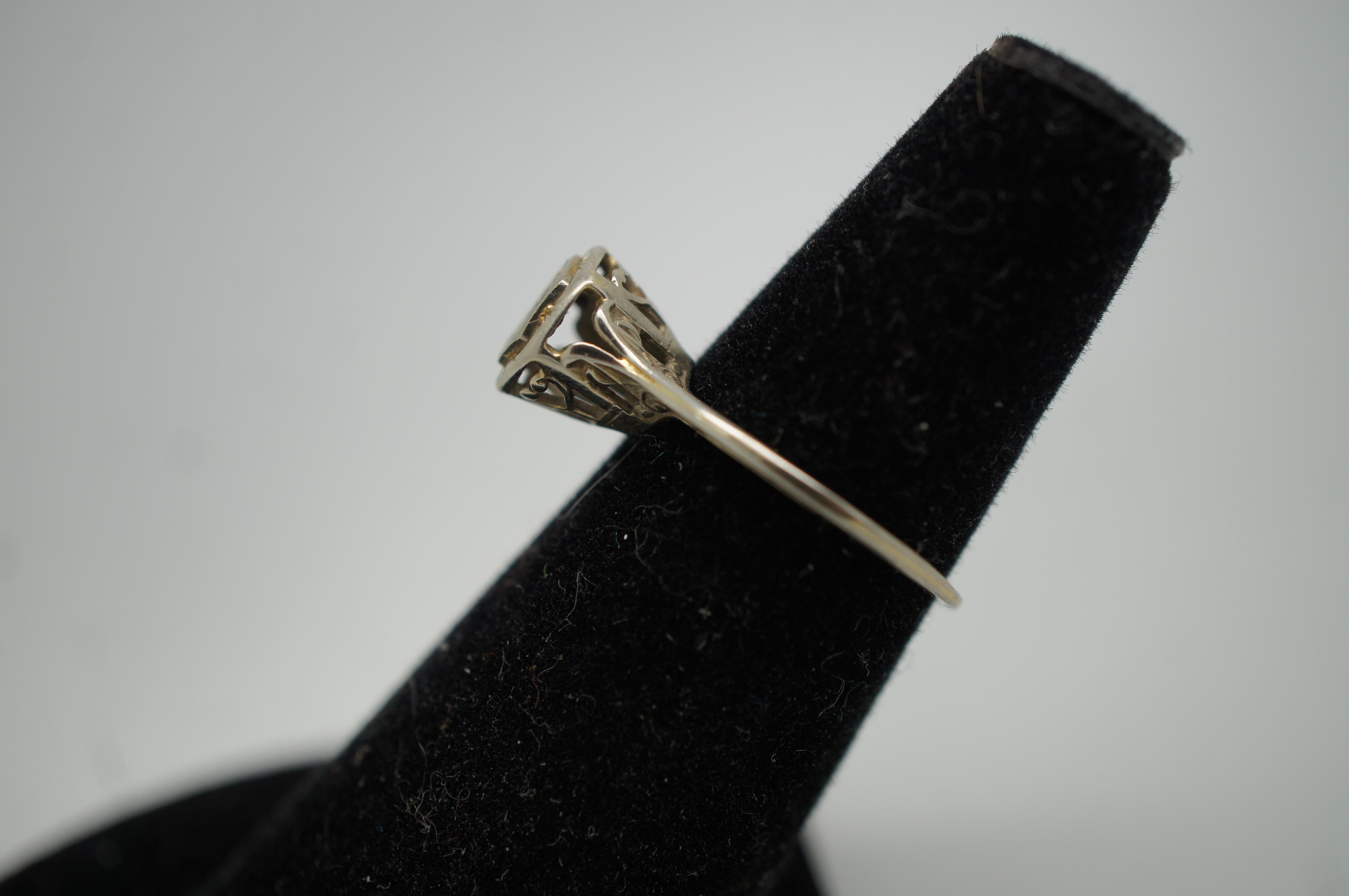 Antique Art Deco 18k White Gold .4ct Solitaire Diamond Engagement Ring For Sale 1