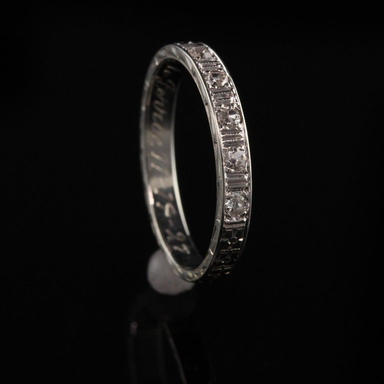 Antique Art Deco 18k White Gold 5 Stone Engraved Wedding Band In Good Condition In Great Neck, NY