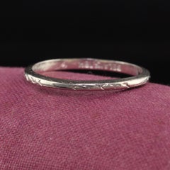Antique Art Deco 18K White Gold Belais Engraved Wedding Band