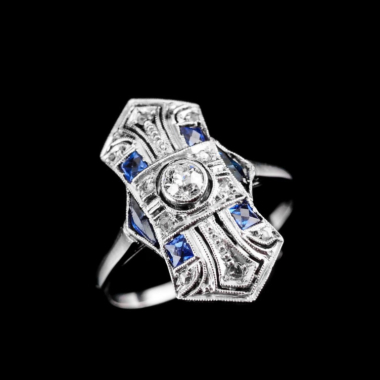 Antique Art Deco 18k White Gold Diamond and Sapphire Ring For Sale at