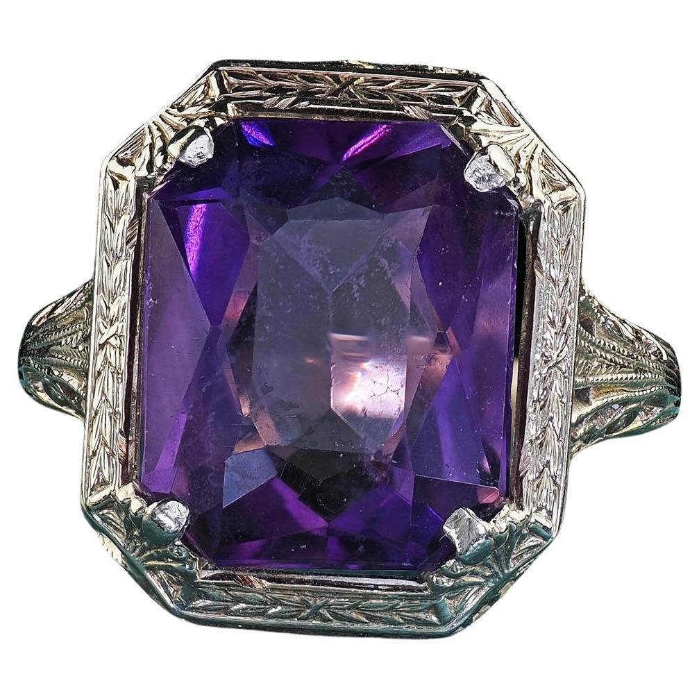 Antique Art Deco 18K White Gold Emerald Cut Amethyst Filigree Cocktail Ring
