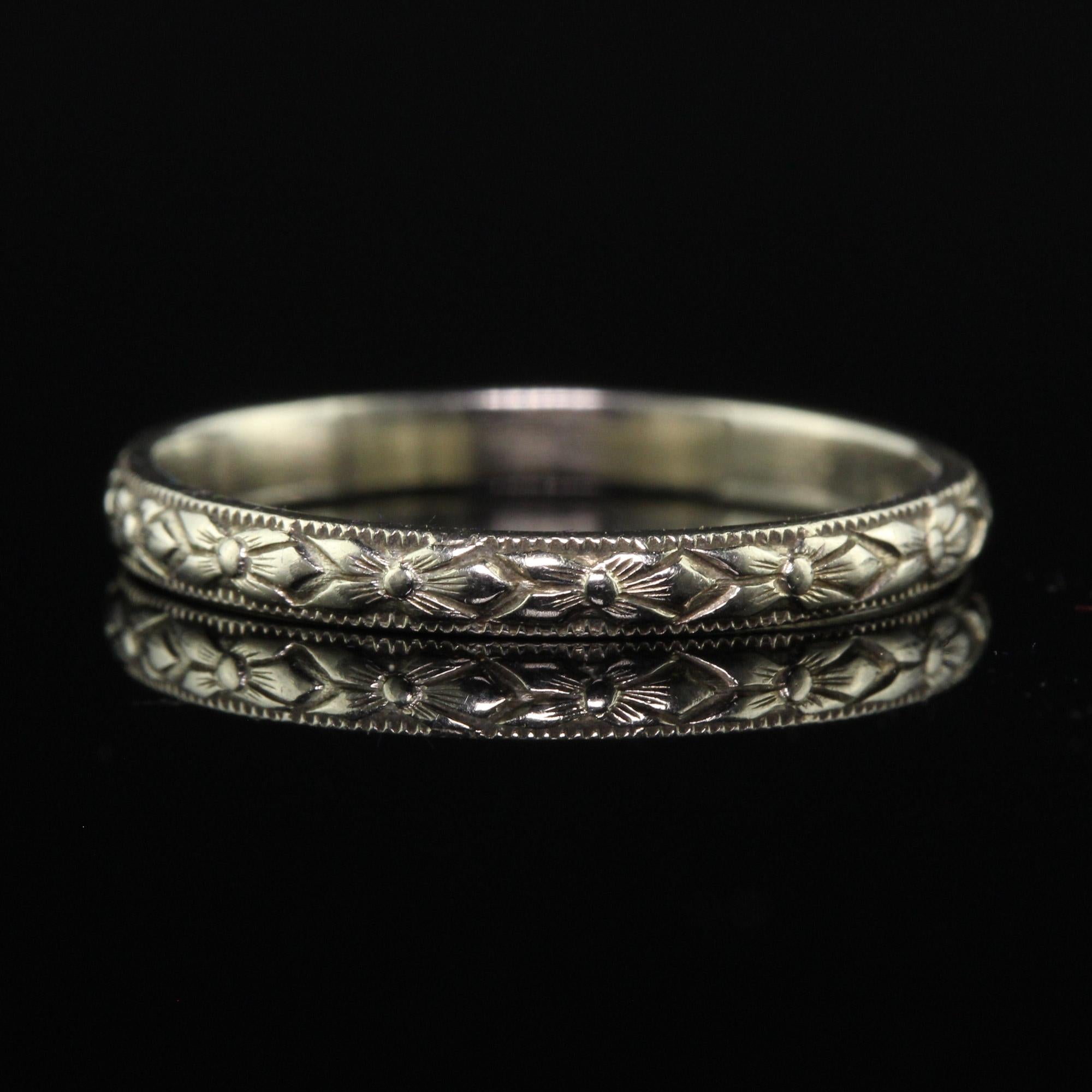 Women's Antique Art Deco 18K White Gold Engraved Wedding Band - Size 5 1/2 For Sale