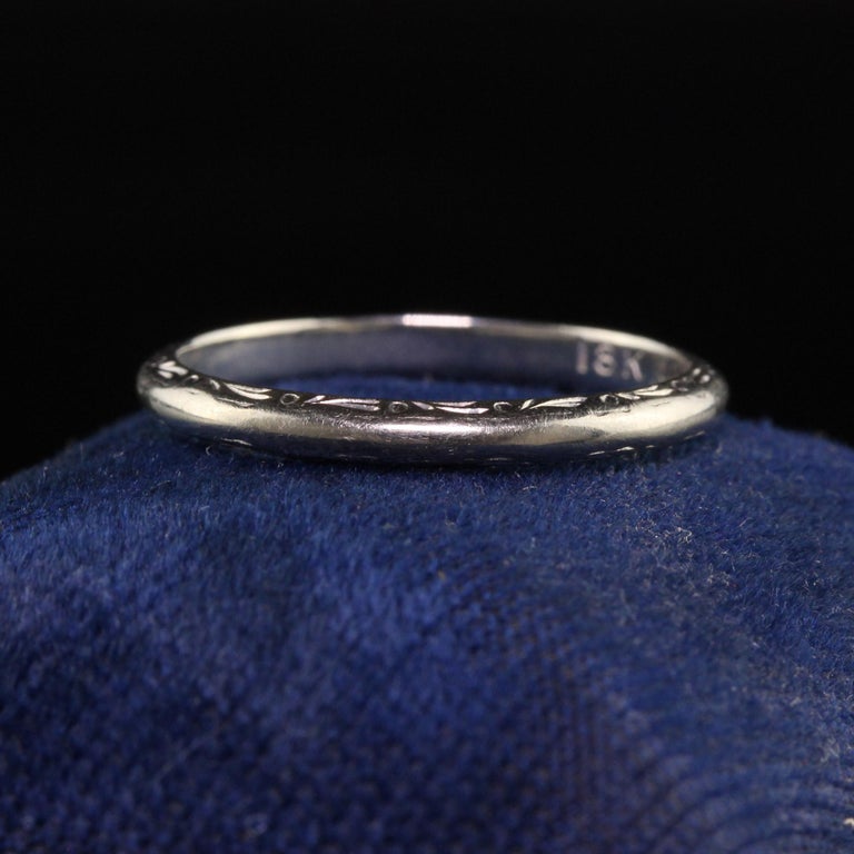 Antique Art Deco 18K White Gold Engraved Wedding Band For Sale at 1stDibs