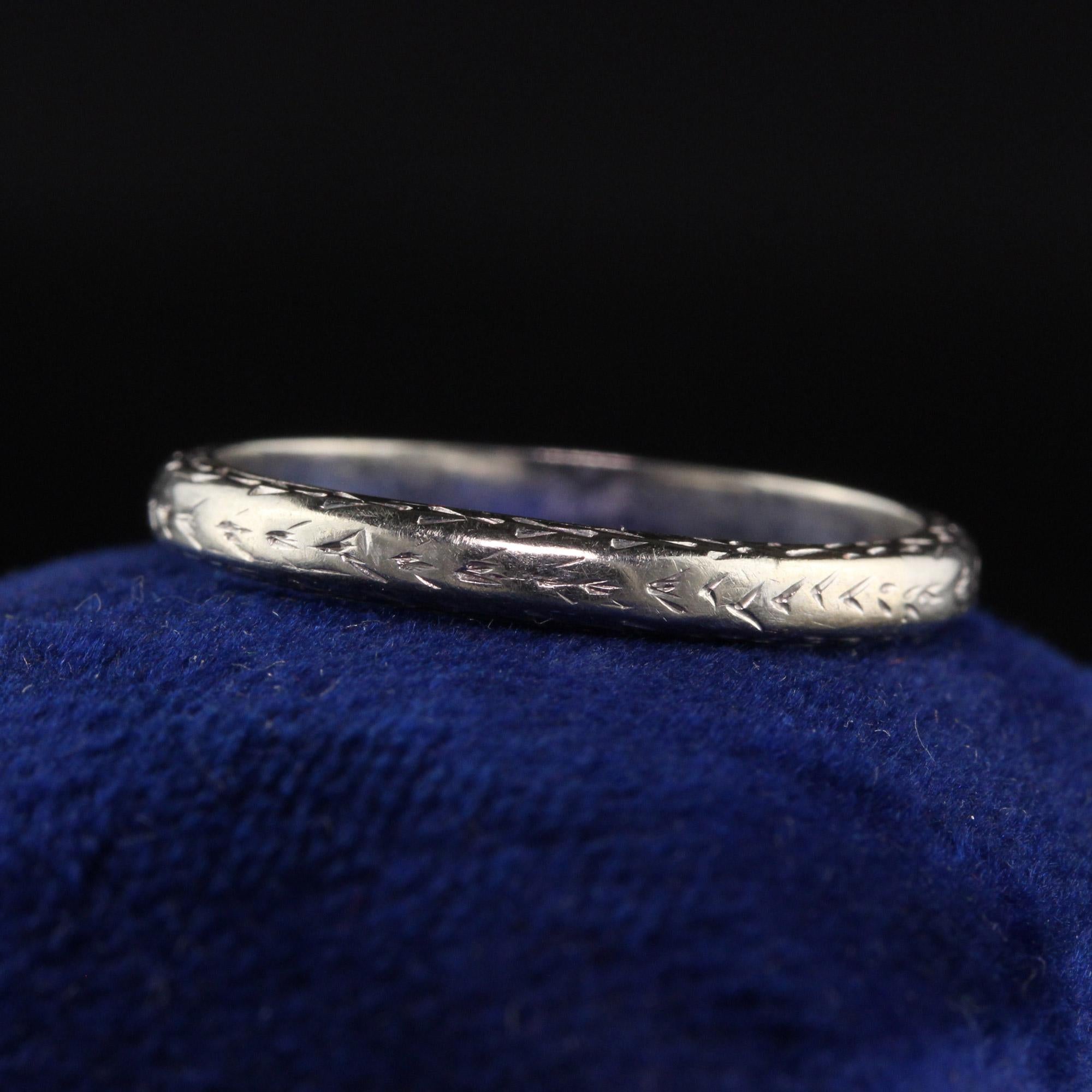 Antique Art Deco 18K White Gold Engraved Wedding Band For Sale