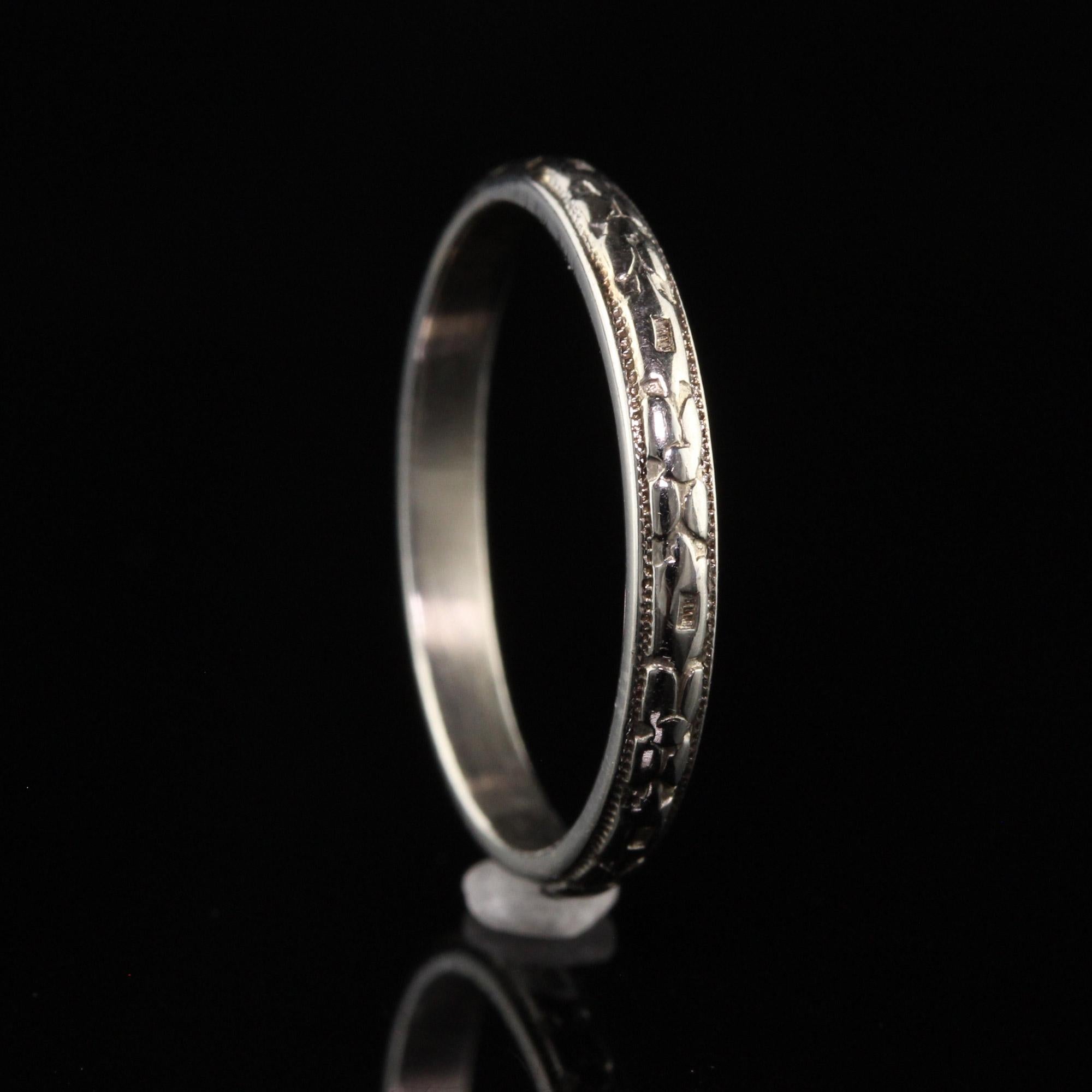 Women's Antique Art Deco 18K White Gold Engraved Wedding Band For Sale