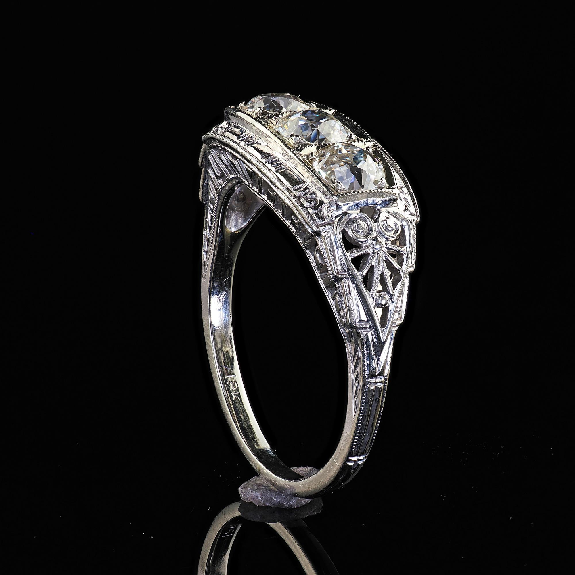 Antique Art Deco 18K White Gold Filigree Old European Diamond Three Stone Ring 4