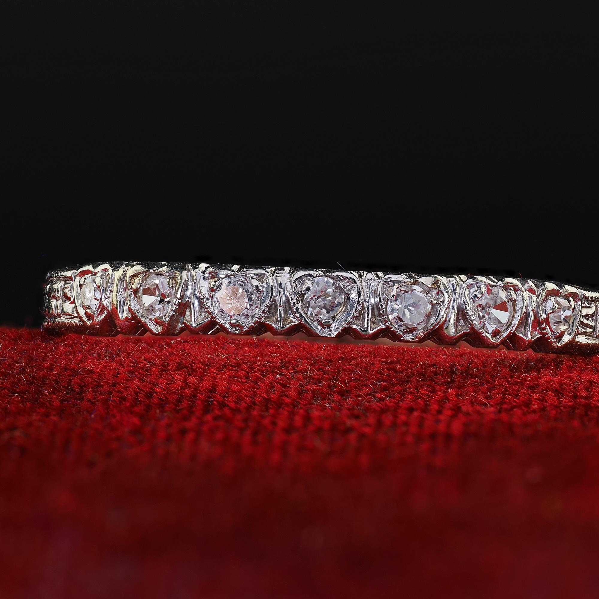 Antiker Art Deco 18K Weißgold Ehering mit Herzmotiv im Einzelschliff Diamant Damen im Angebot