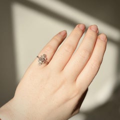 Antique Art Deco 18K White Gold Old Cut Diamond Fleur De Lys Panel Ring