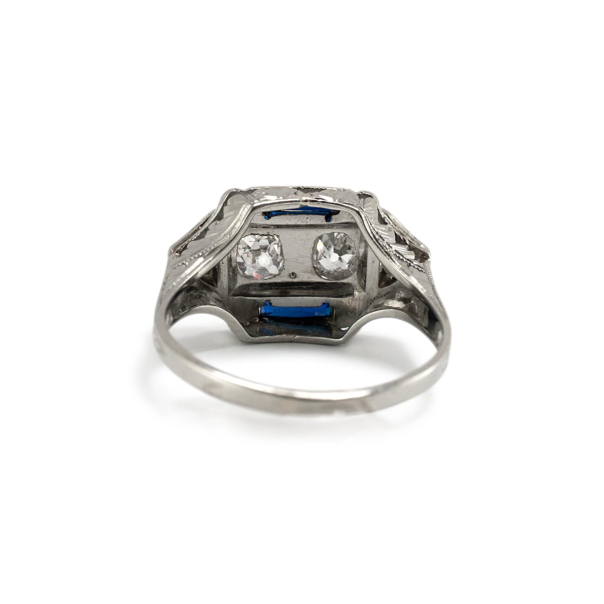 Bague cocktail Old Miner en or blanc 18 carats, diamant double, saphir, ancienne Art Deco Pour femmes en vente