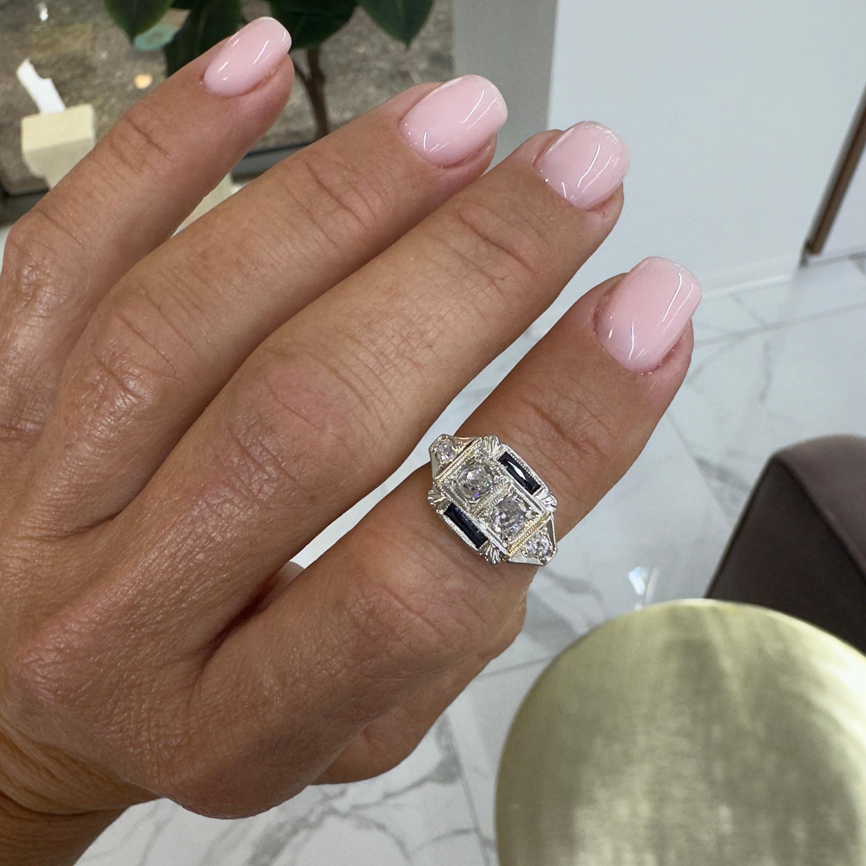 Bague cocktail Old Miner en or blanc 18 carats, diamant double, saphir, ancienne Art Deco en vente 3