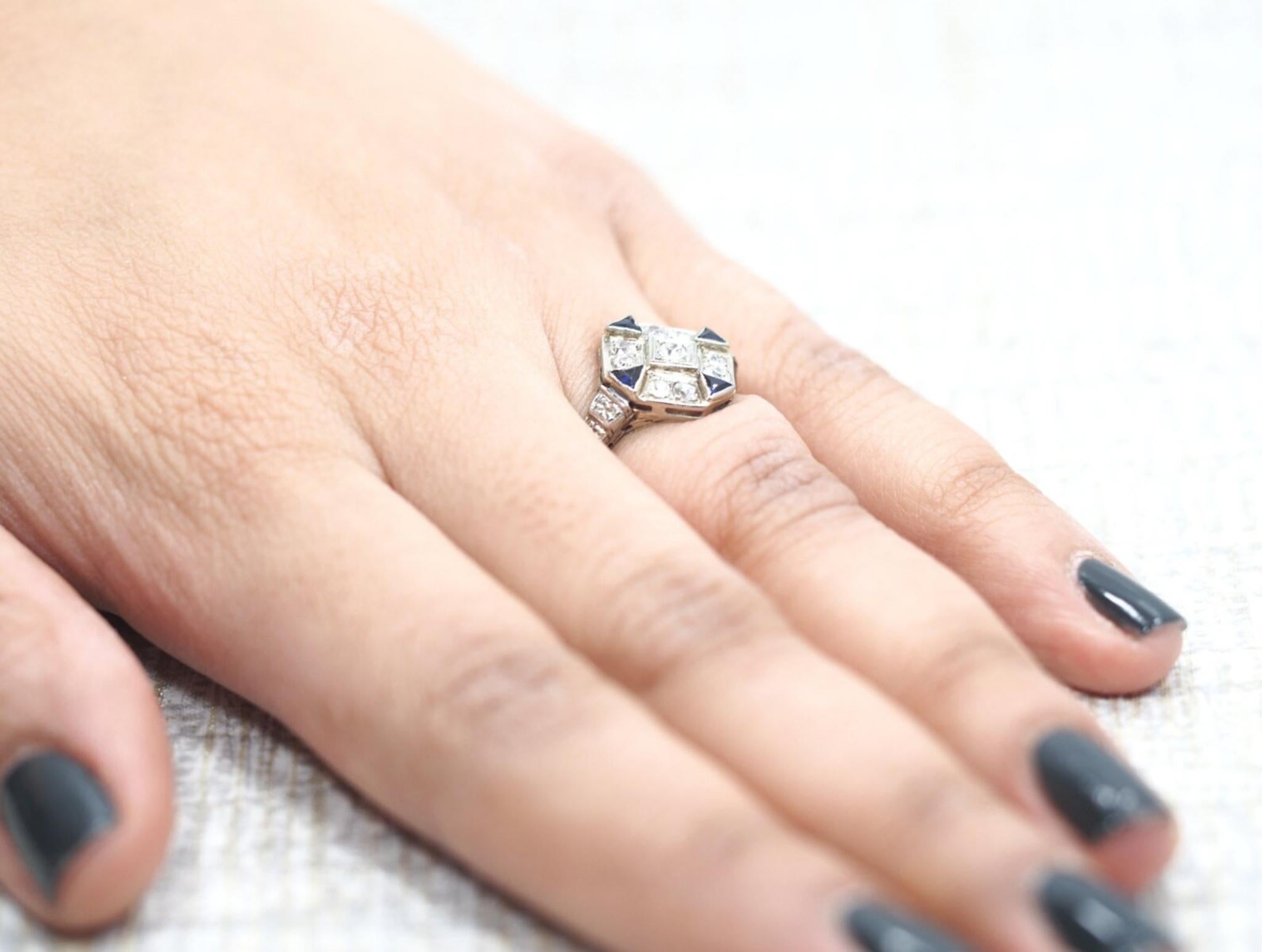 Antique Art Deco 18K White Gold Sapphire & Diamond Engagement Ring VEG #60 In Good Condition For Sale In Hicksville, NY