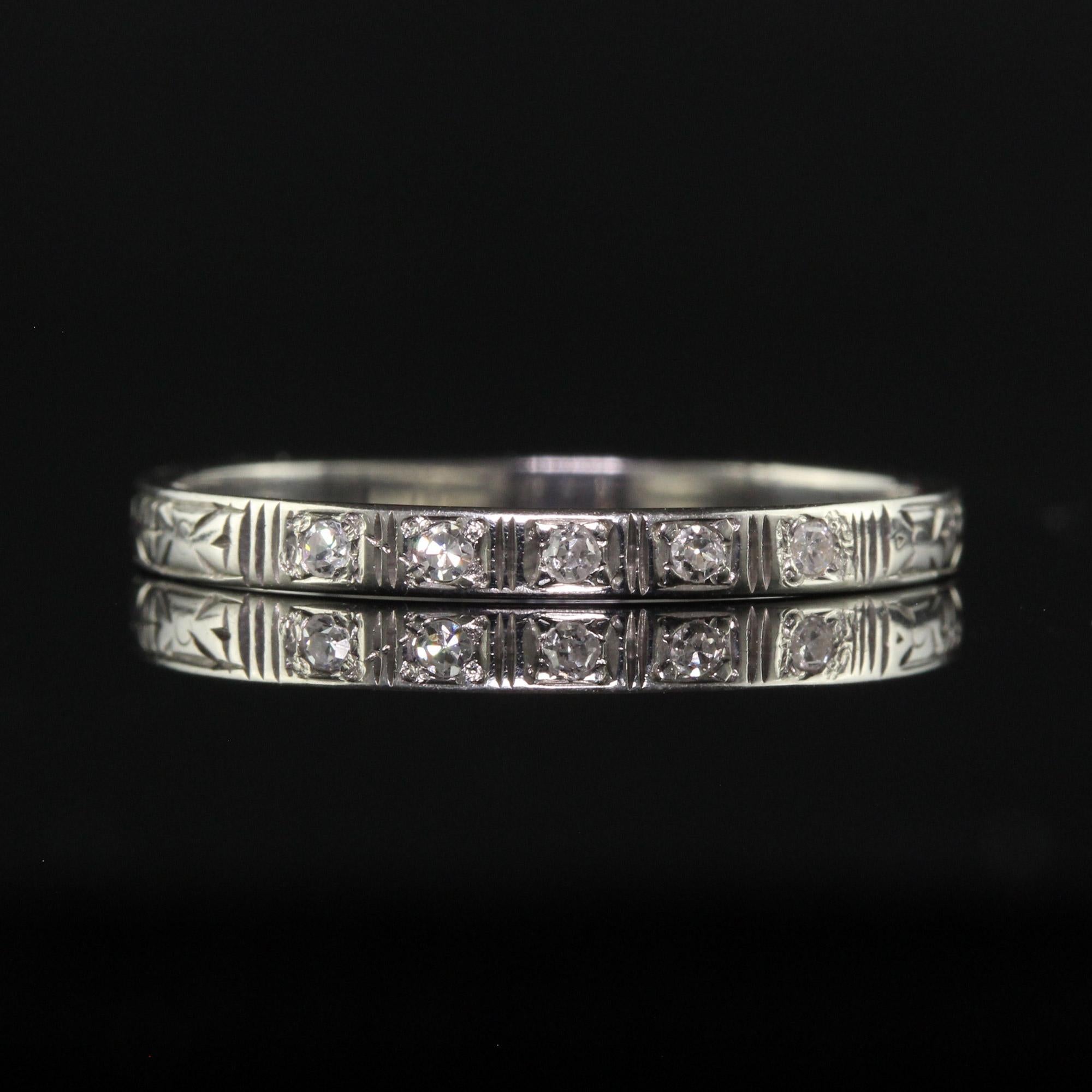 Antique Art Deco 18K White Gold Single Cut Diamond Engraved Band - Size 5 1/2 For Sale 2