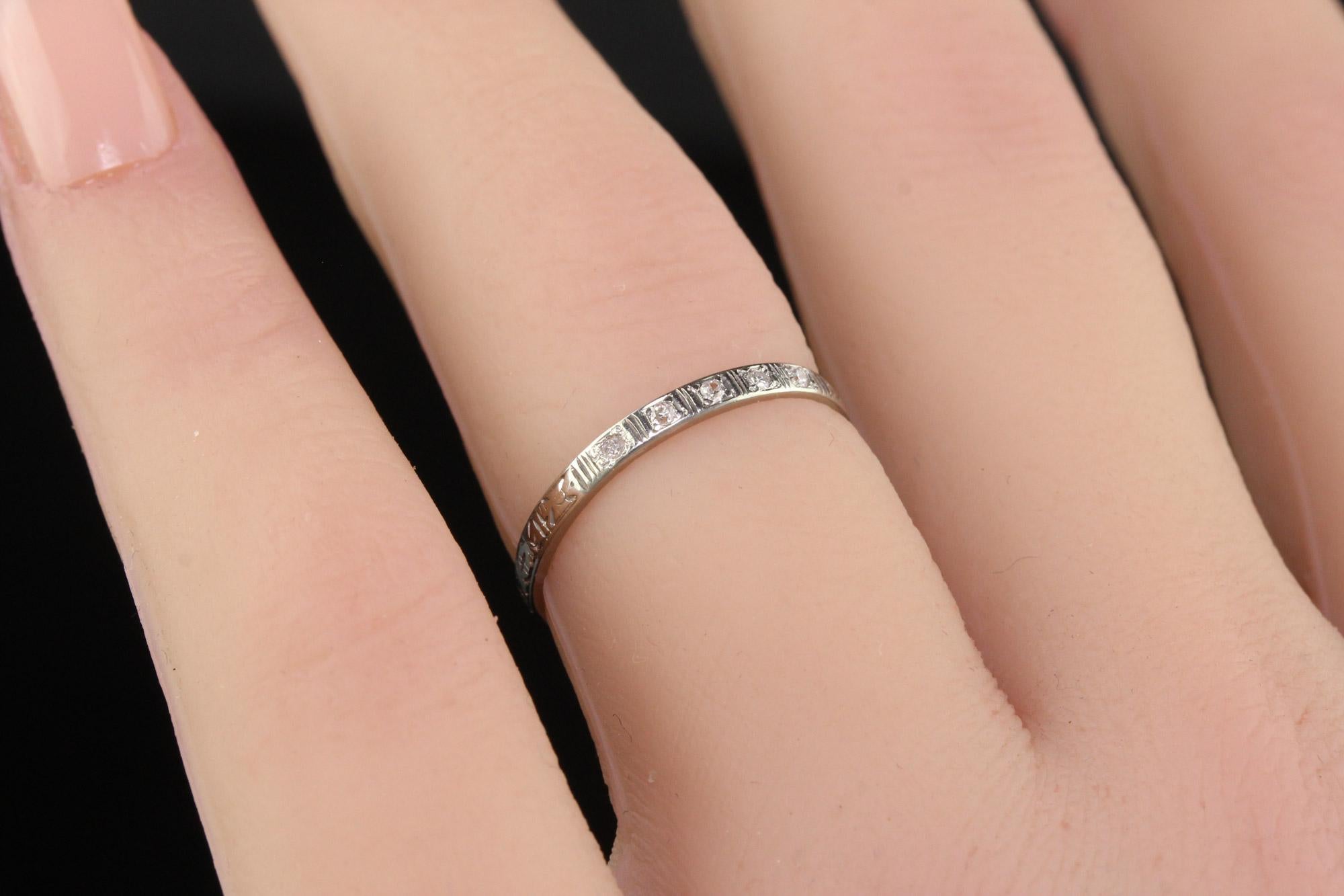 Antique Art Deco 18K White Gold Single Cut Diamond Engraved Band - Size 5 1/2 For Sale 5