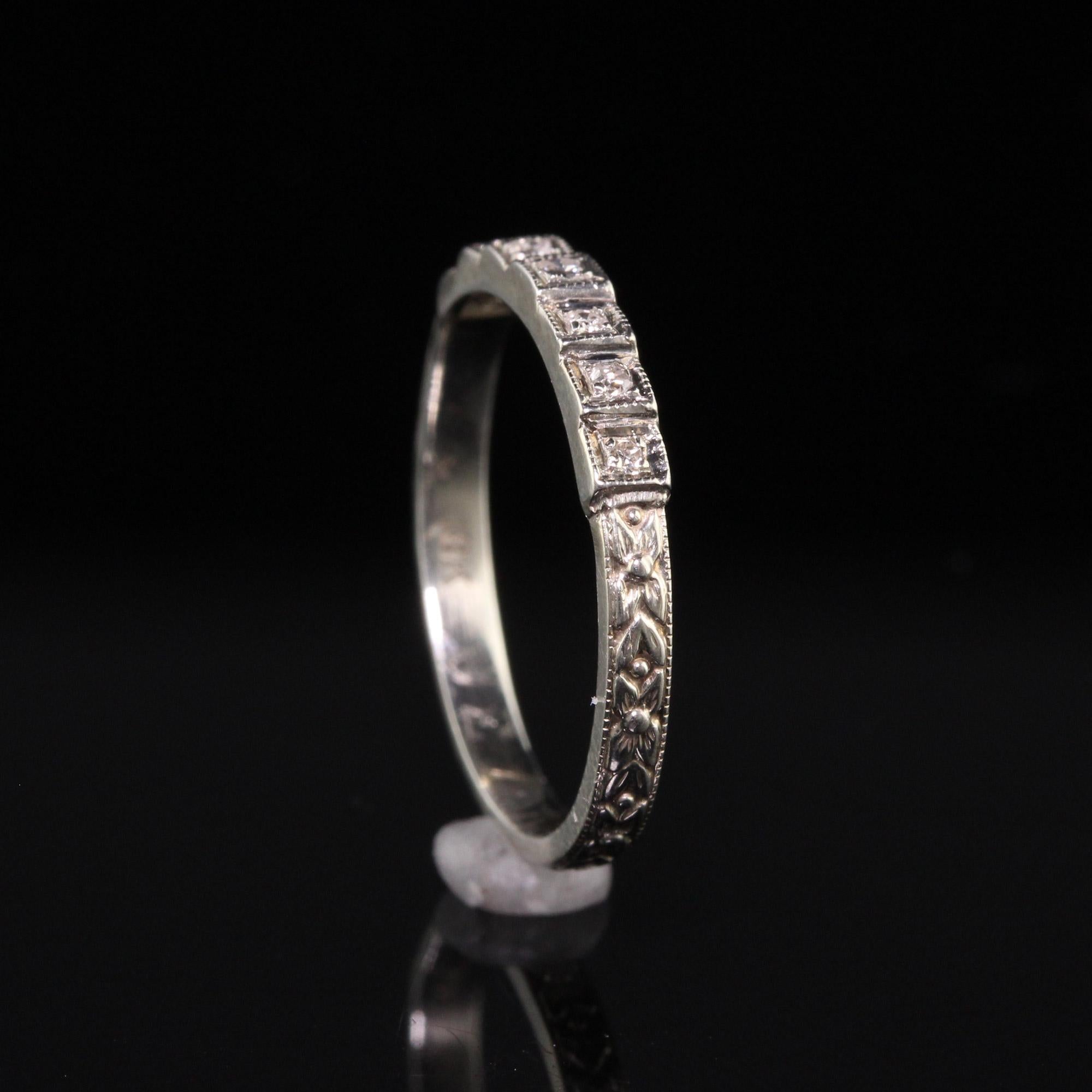 Antique Art Deco 18k White Gold Single Cut Diamond Engraved Wedding Band For Sale 2