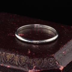 Antique Art Deco 18 Karat White Gold Wedding Band