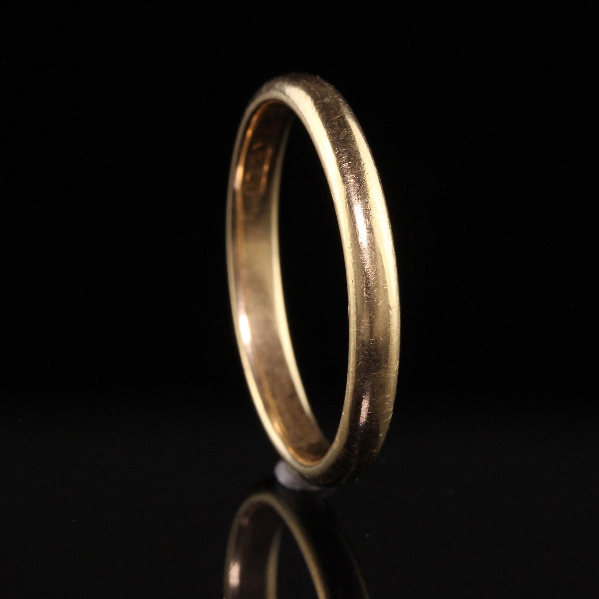 Women's or Men's Antique Art Deco 18K Yellow Gold Classic Engraved Wedding Band - Size 13