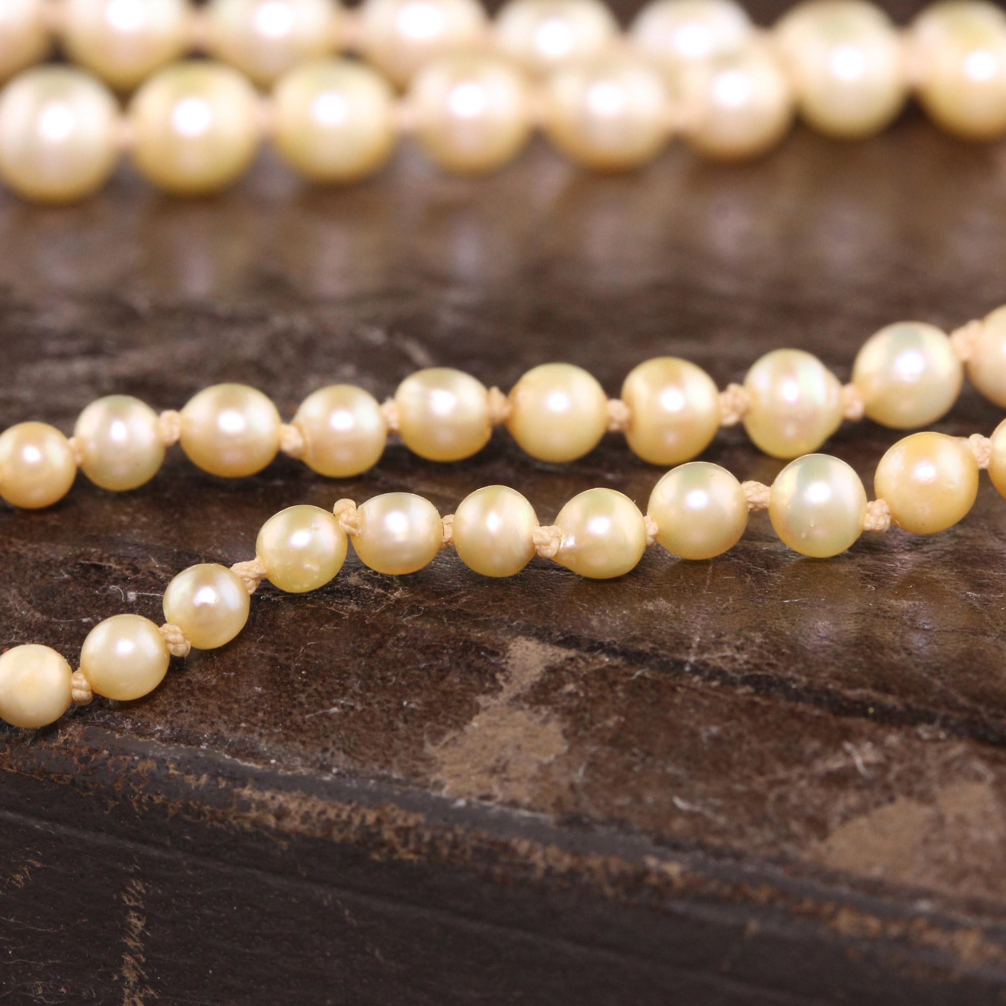 Round Cut Antique Art Deco 18K Yellow Gold Natural Pearl Akoya Pearl Strand Necklace