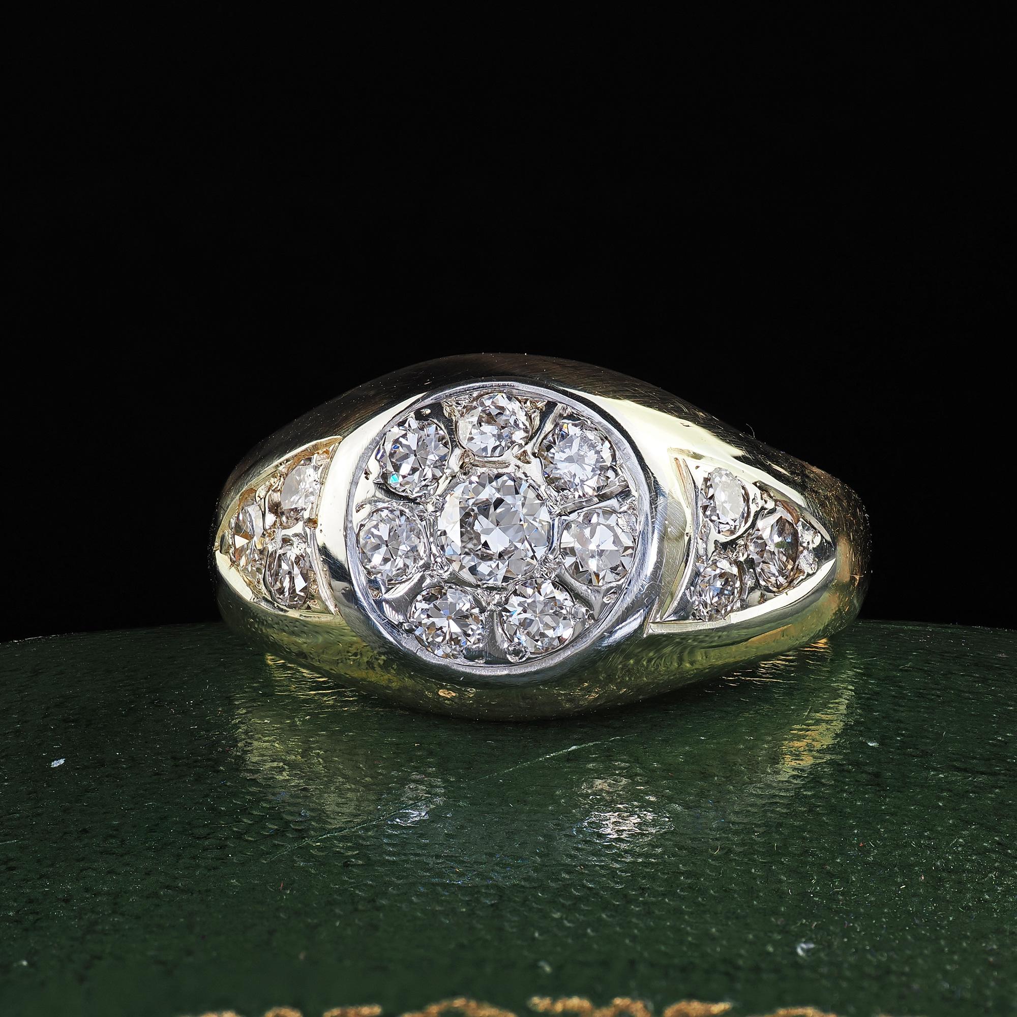 Schöne antike Art Deco 18K Gelbgold Old European Diamond Cluster Ring. Dieser schöne Art-Deco-Ring mit Diamanten im alten europäischen Schliff ist aus 18 Karat Gelbgold gefertigt. Dieser Ring zeichnet sich durch helle Diamanten im alten europäischen
