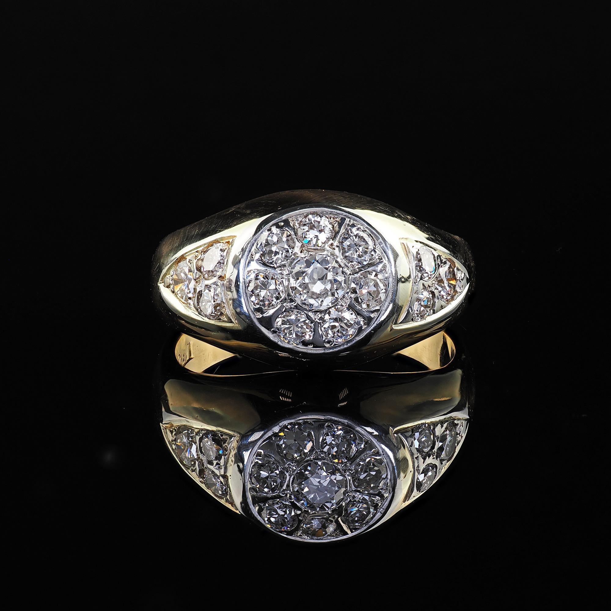 Antiker Art Deco 18K Gelbgold Old European Diamond Cluster Ring im Angebot 1