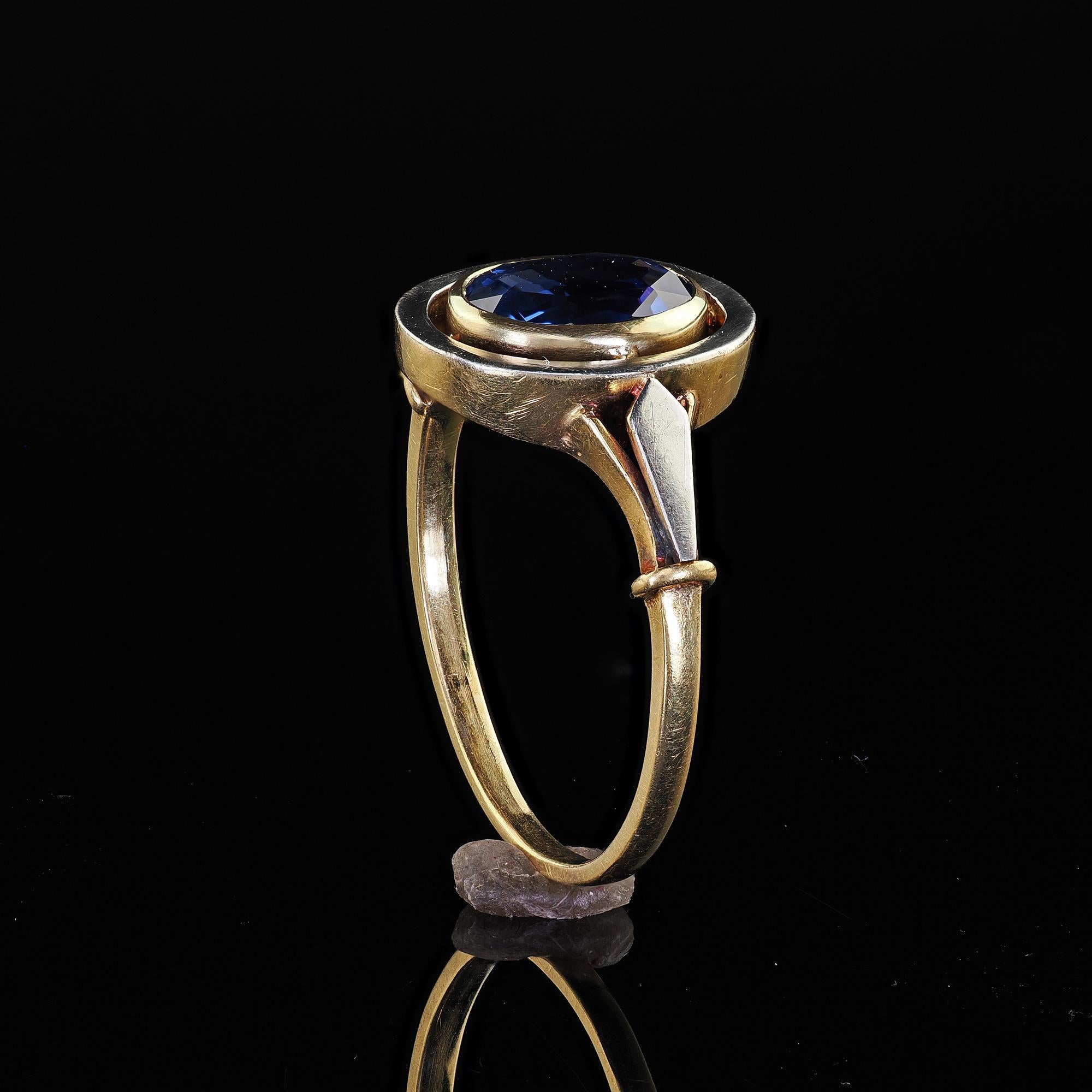 Bague de fiançailles Arte Antiques 18K or jaune platine saphir sans chaleur - GIA en vente 2