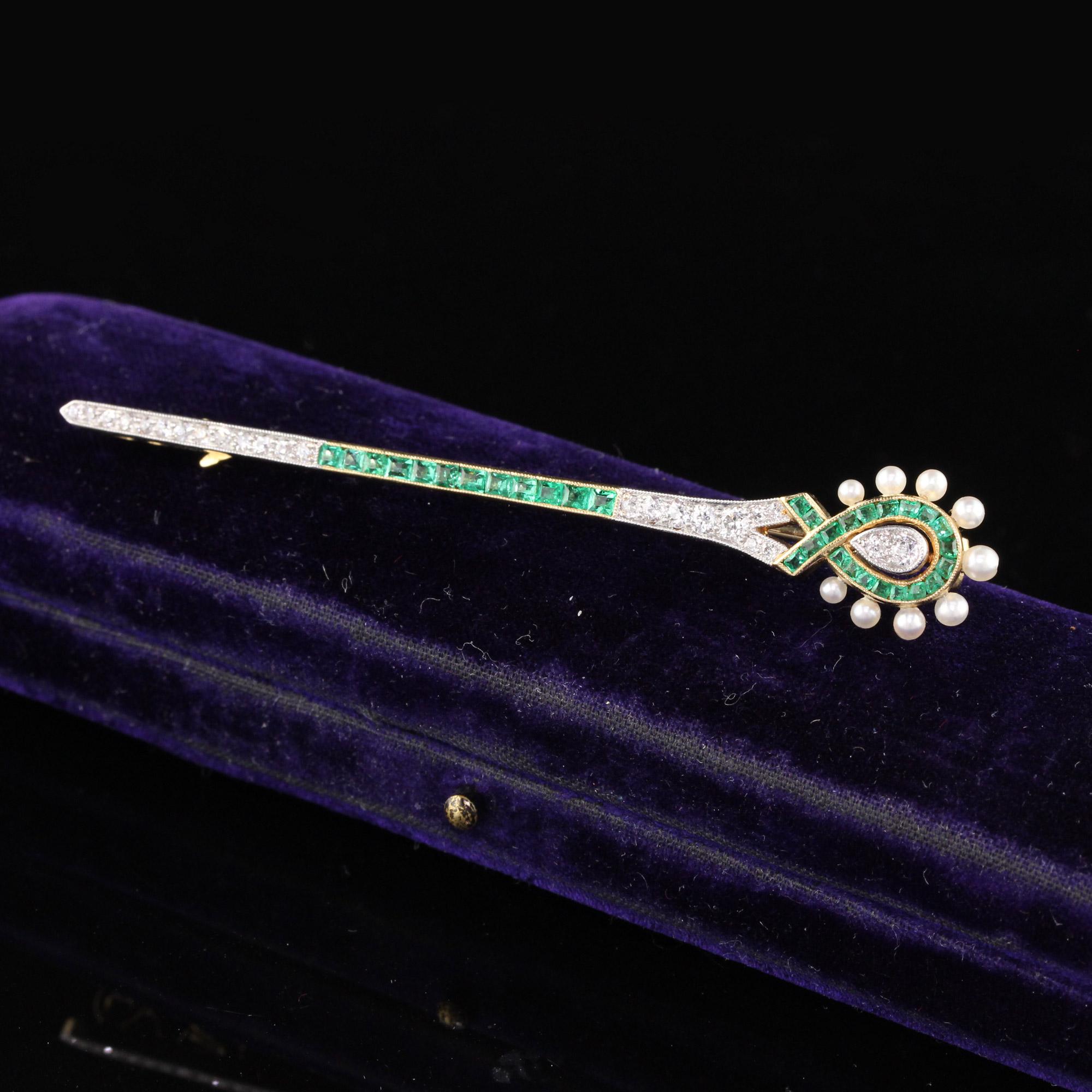 This is a remarkable art deco brooch in excellent condition. Made with calibrated cut emeralds and beautiful diamonds set in gold with a platinum top.

Metal: 18K yellow gold and platinum top

Weight: 7 Grams

Diamond Weight: Approximately 0.50