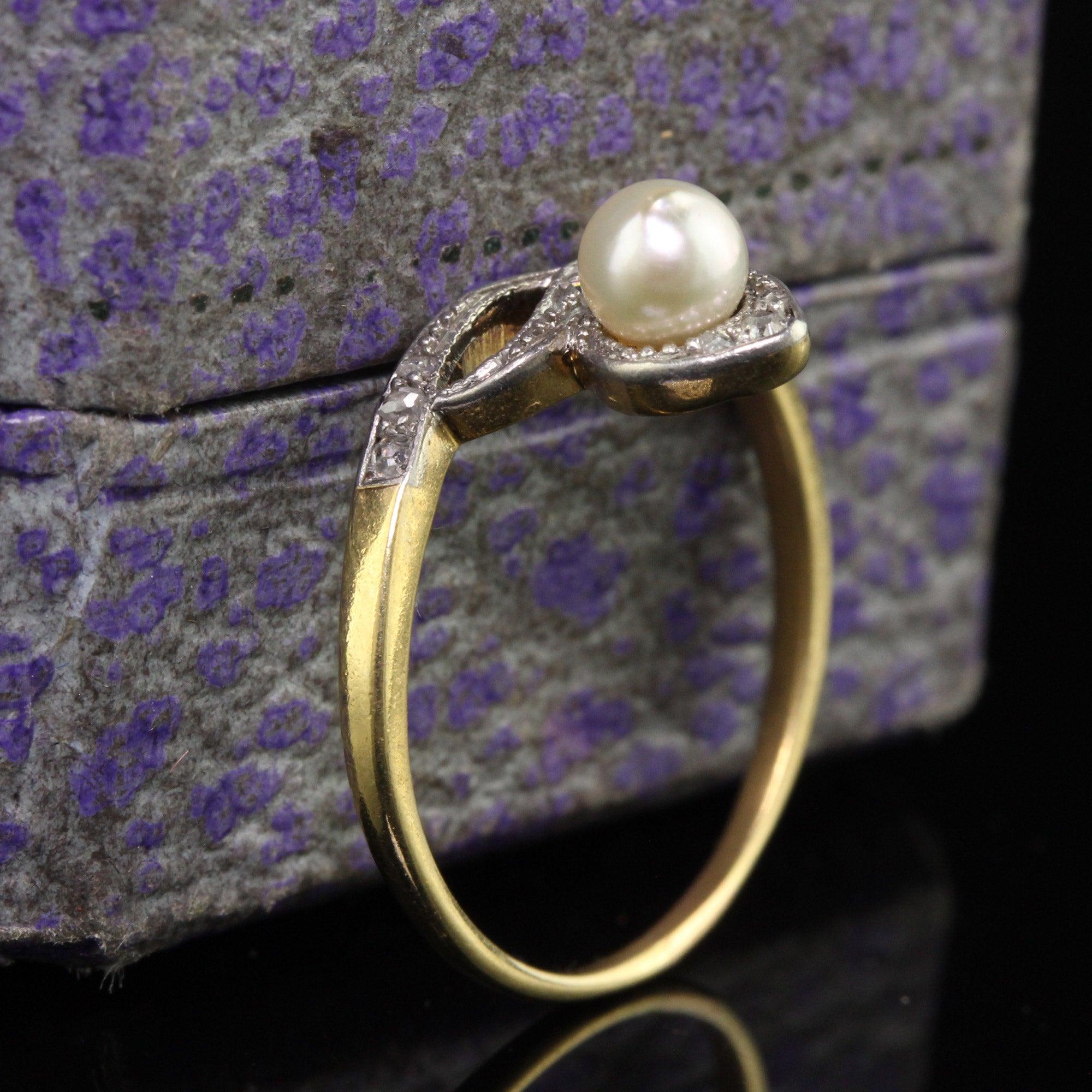 Antique Art Deco 18K Yellow Gold Rose Cut Diamond and Pearl Ring In Good Condition For Sale In Great Neck, NY