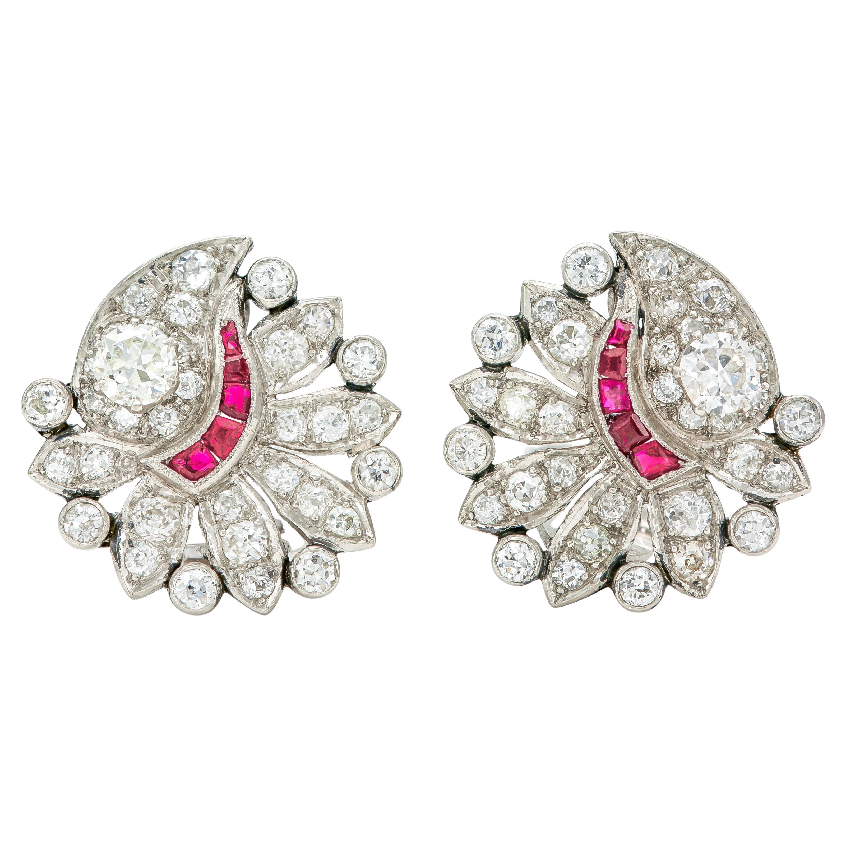 Antique Art Deco 1920s 2.50 Carat Diamond Flower Earrings with Rubies