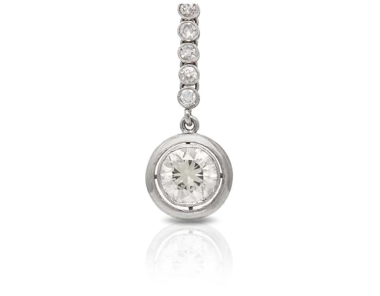 Antike Art Deco 1920er Jahre 4,90 Karat Diamant-Ohrhänger mit alteuropäischem Schliff (Art déco) im Angebot