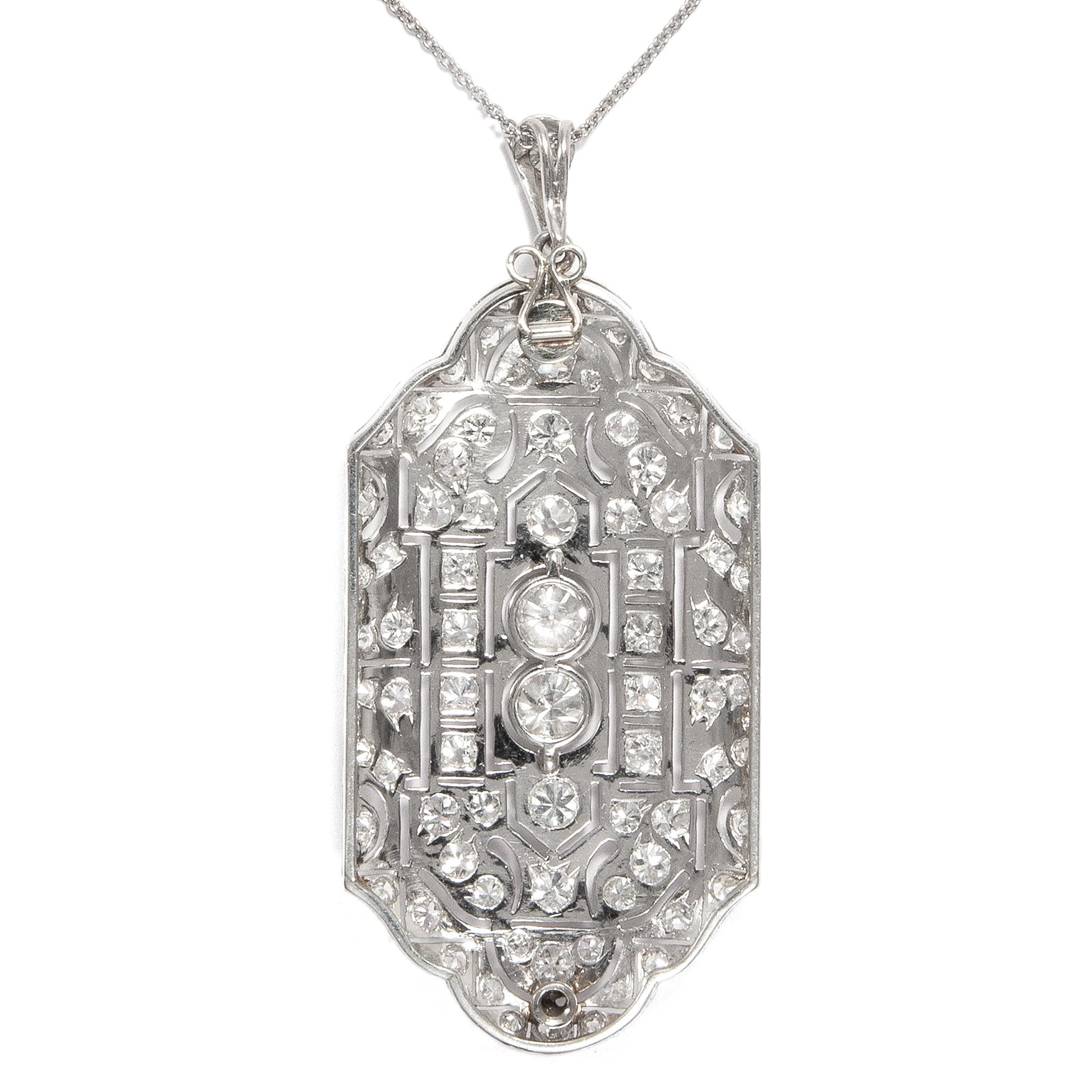 Antique Art Deco 1920s Certified 5.17 Carat Diamond Platinum Pendant Necklace In Excellent Condition For Sale In Berlin, Berlin