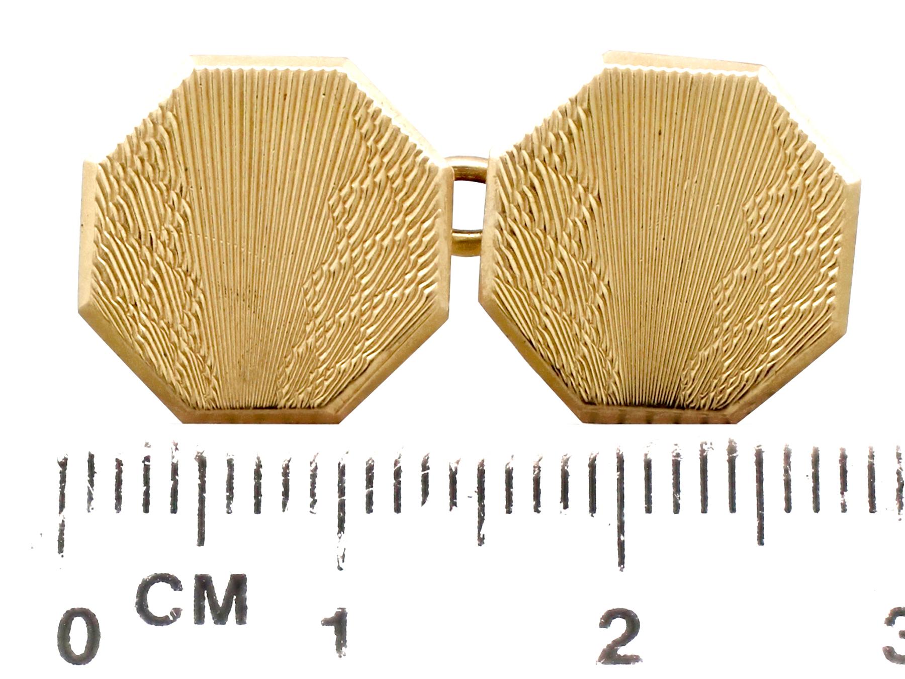 Antique Art Deco 1929 Yellow Gold Cufflinks For Sale 2