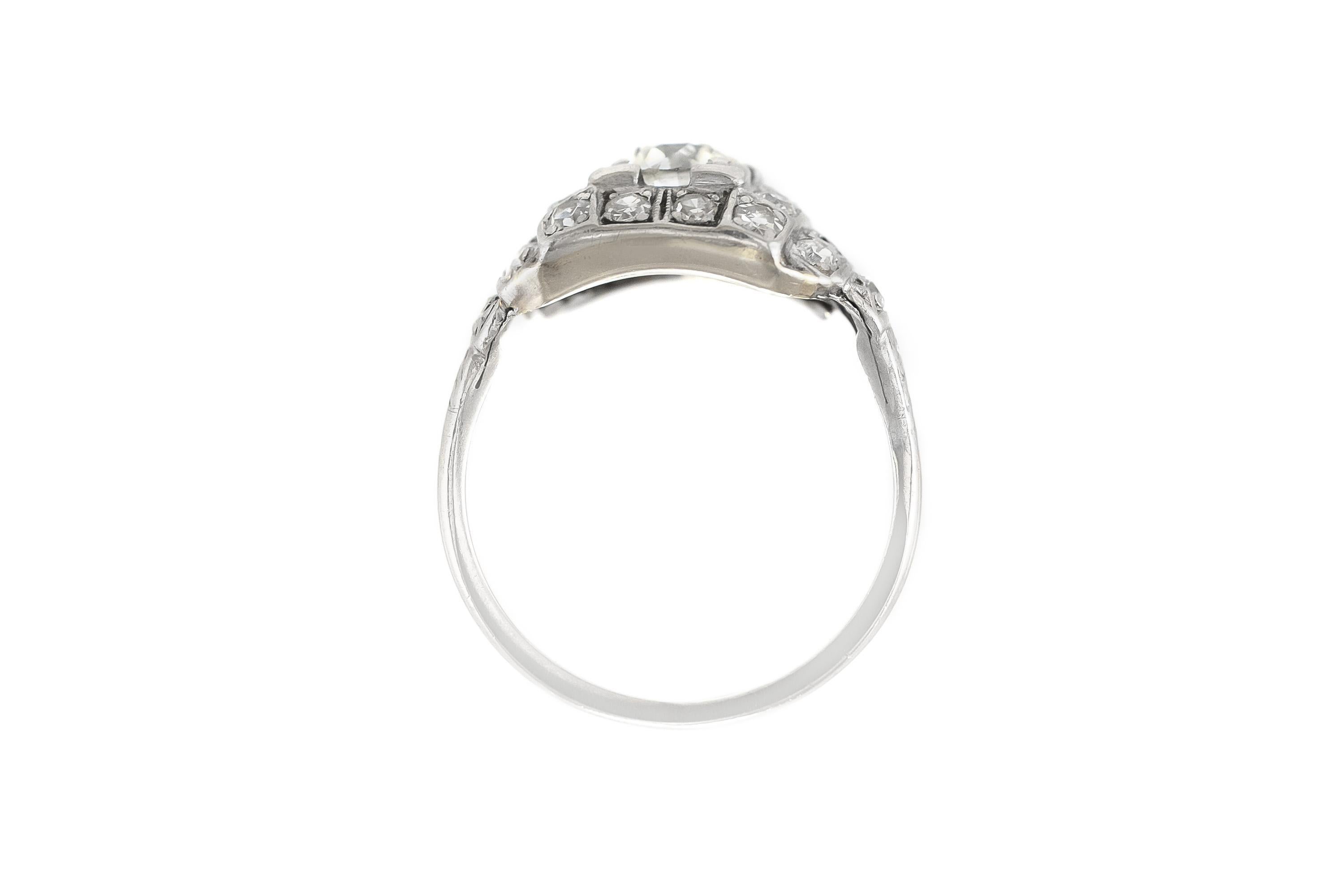 Art déco Antique Art Deco 1930s 0.70 Carat Old European Cut Diamond Engagement Ring en vente