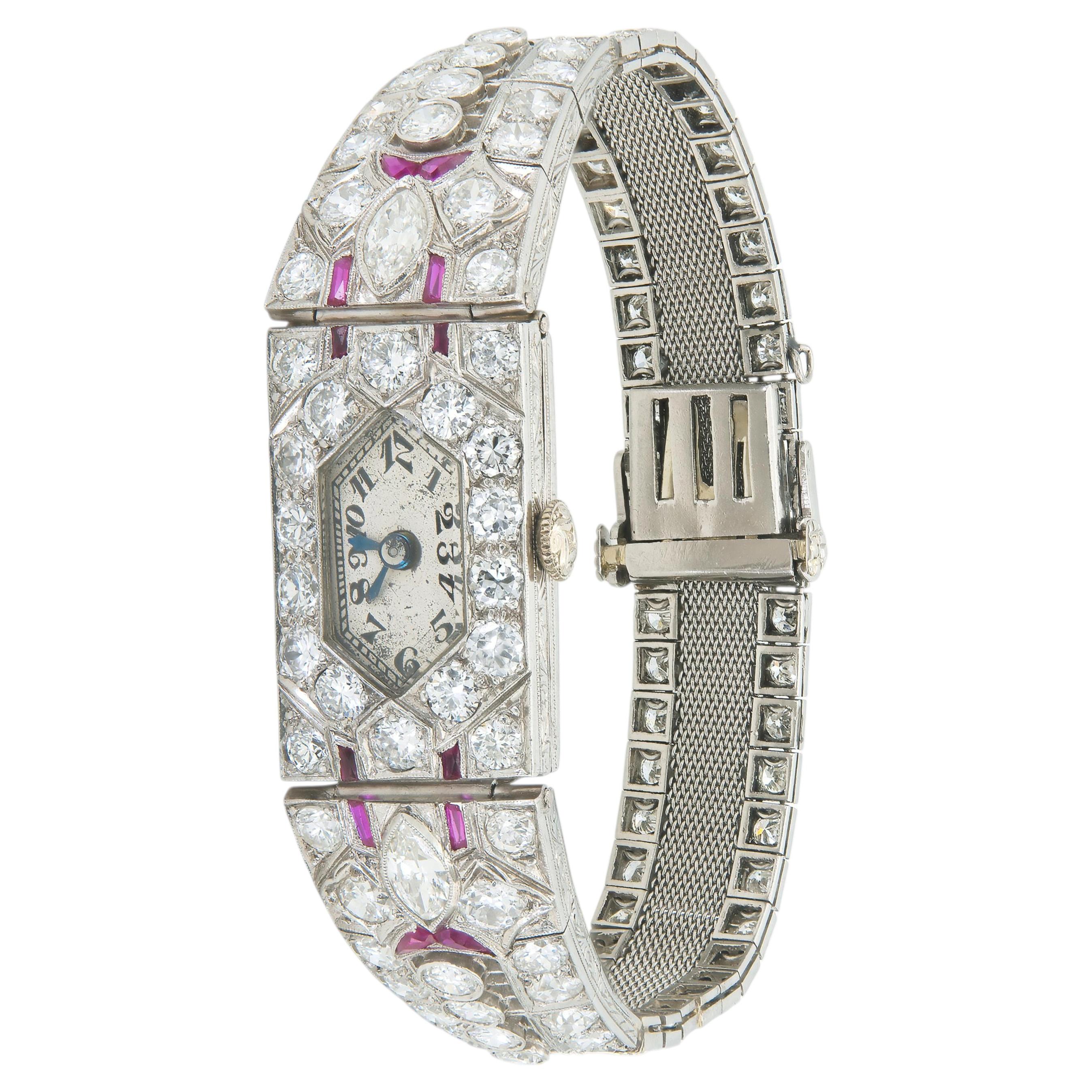 Antiguo Reloj Art Decó de 1930 de 12,50 quilates de diamantes con rubíes