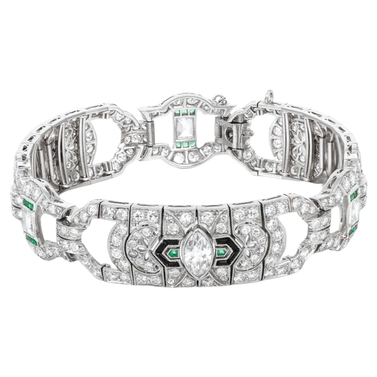 Bracelet antique Art Deco 1930s 13.50 Carat Diamond avec Emeraudes et Onyx