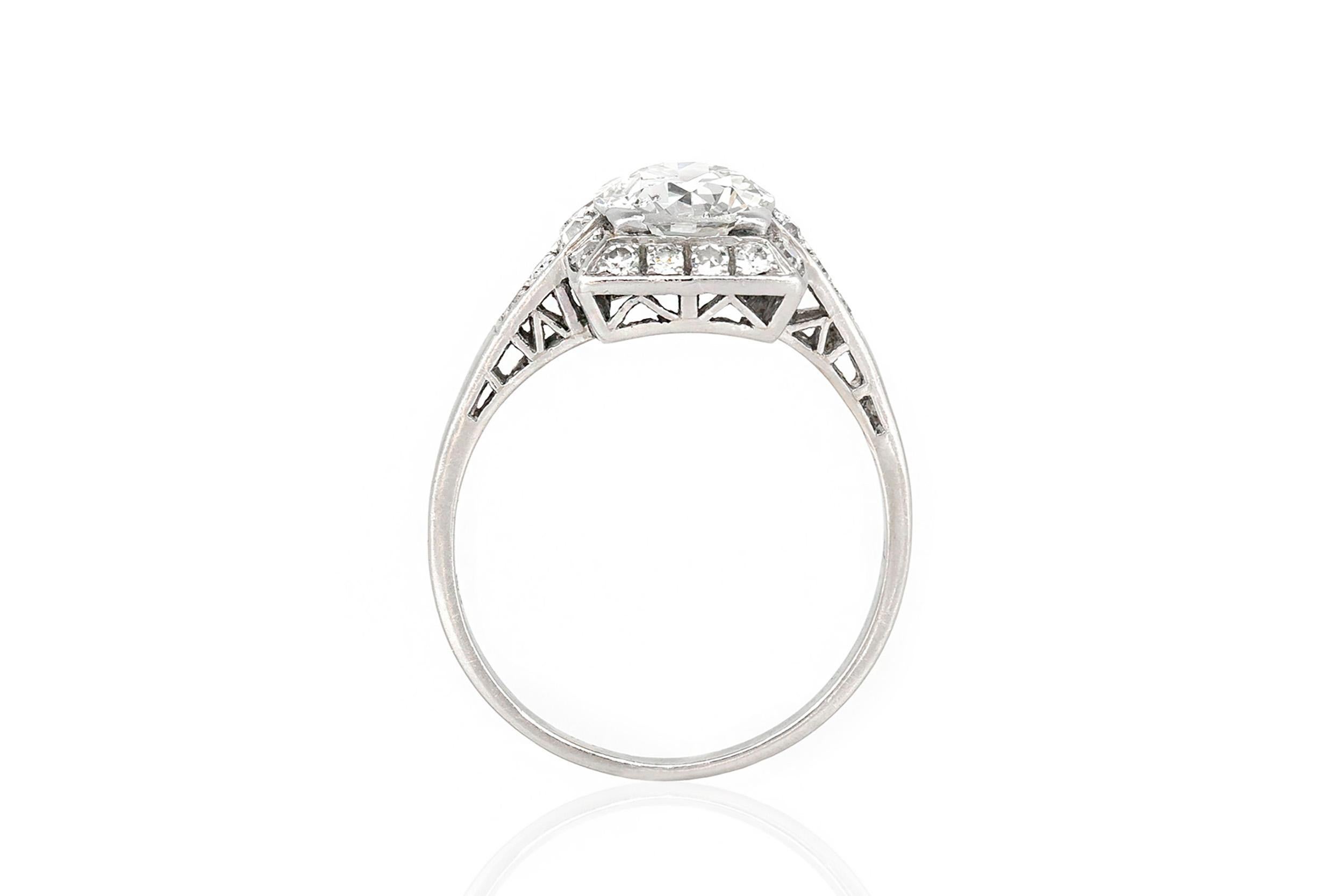 Taille vieille Europe Bague de fiançailles ancienne Art Deco 1930s 1.40 Carat Old European Cut Diamond Engagement Ring en vente