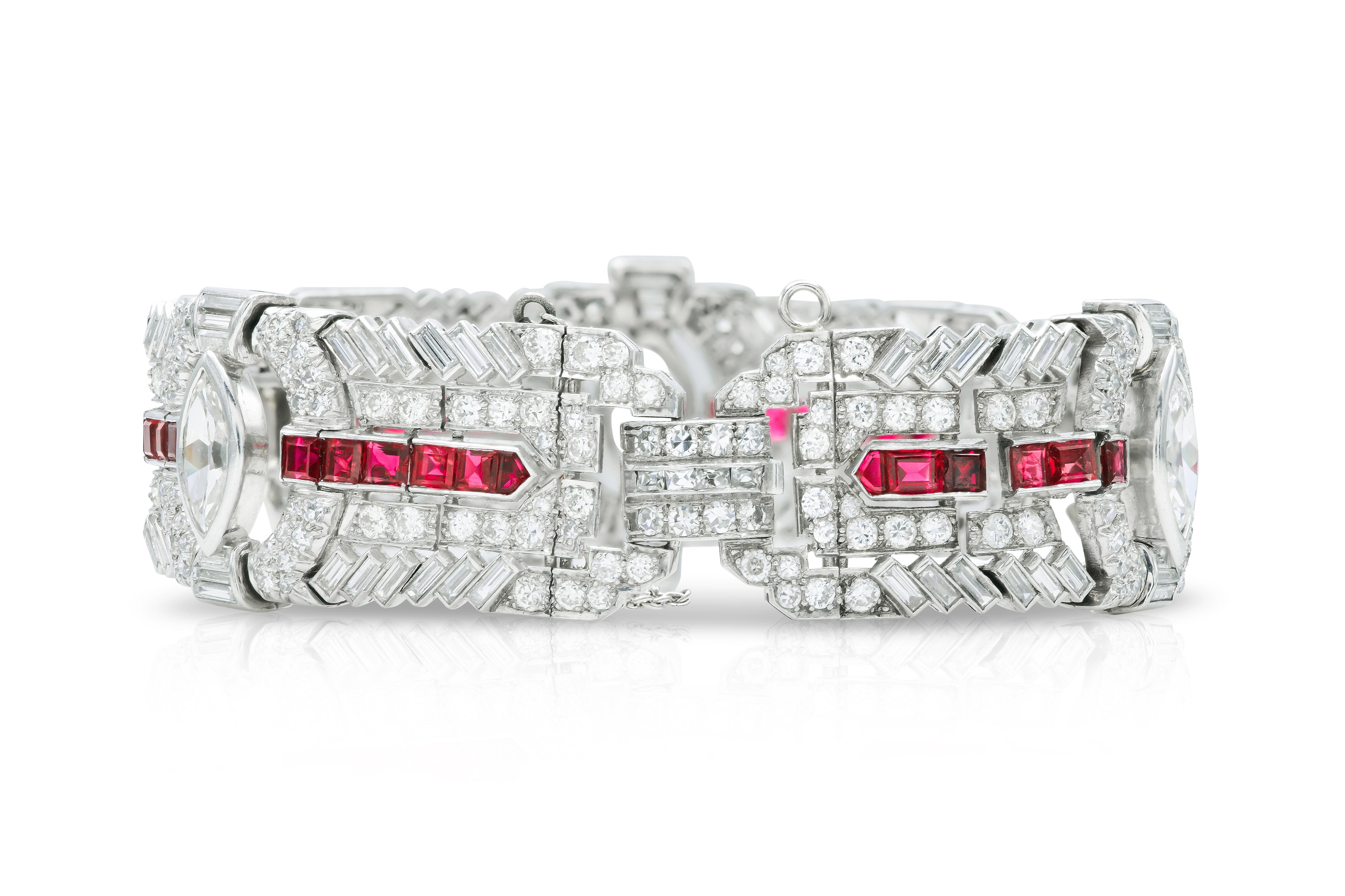 Mixed Cut Antique Art Deco 1930s 24.25 Carat Diamond and 6.00 Carat Rubies Bracelet For Sale
